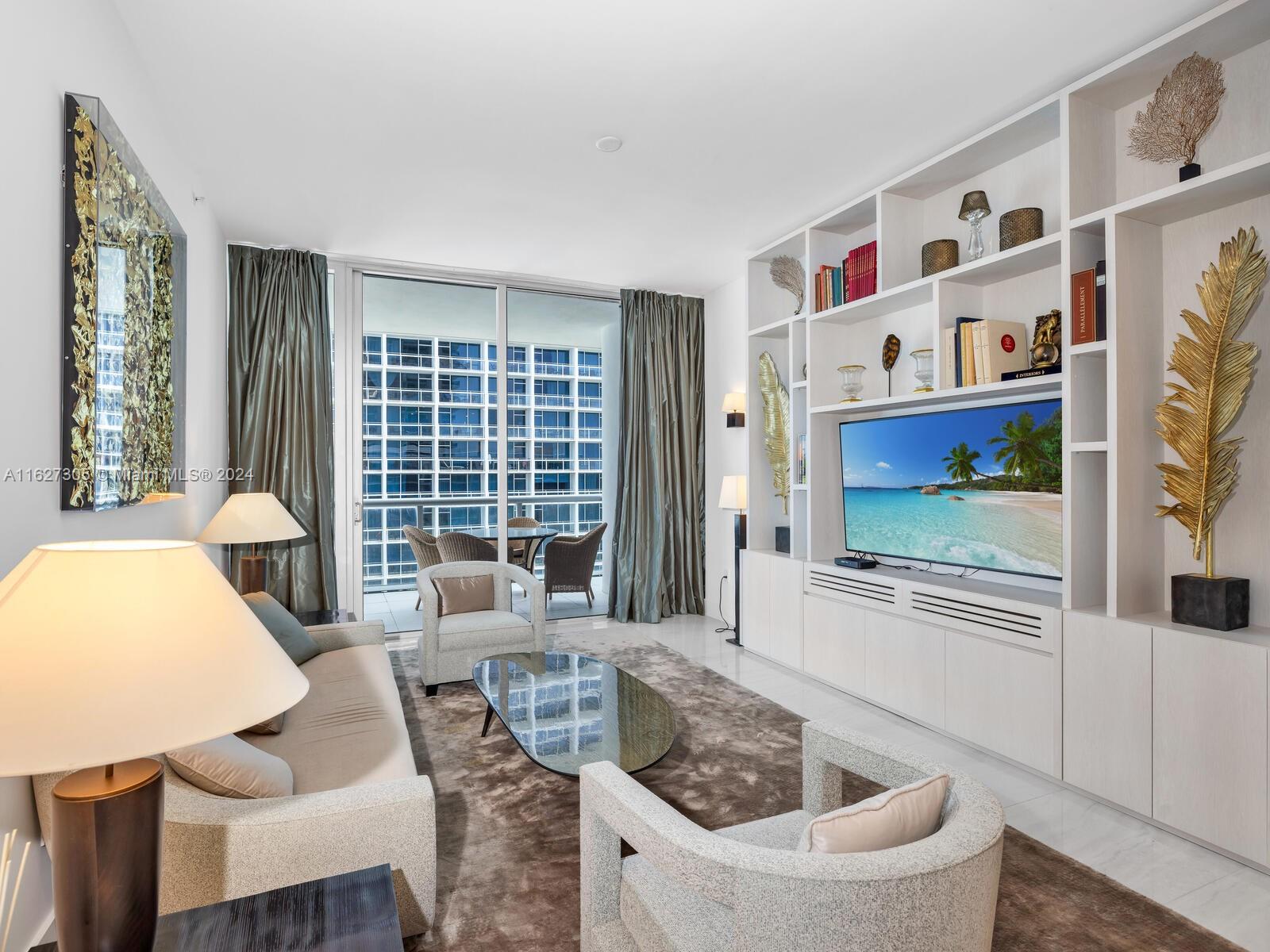 6799 Collins Ave # 501