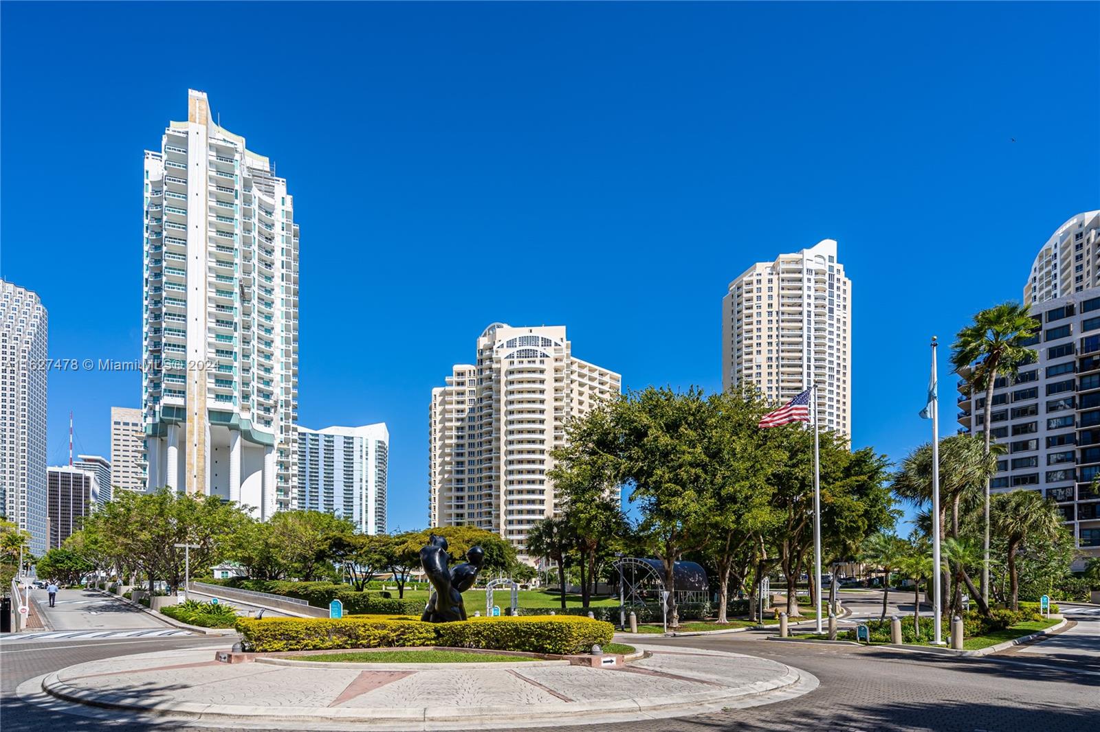 808 Brickell Key Dr # 1006