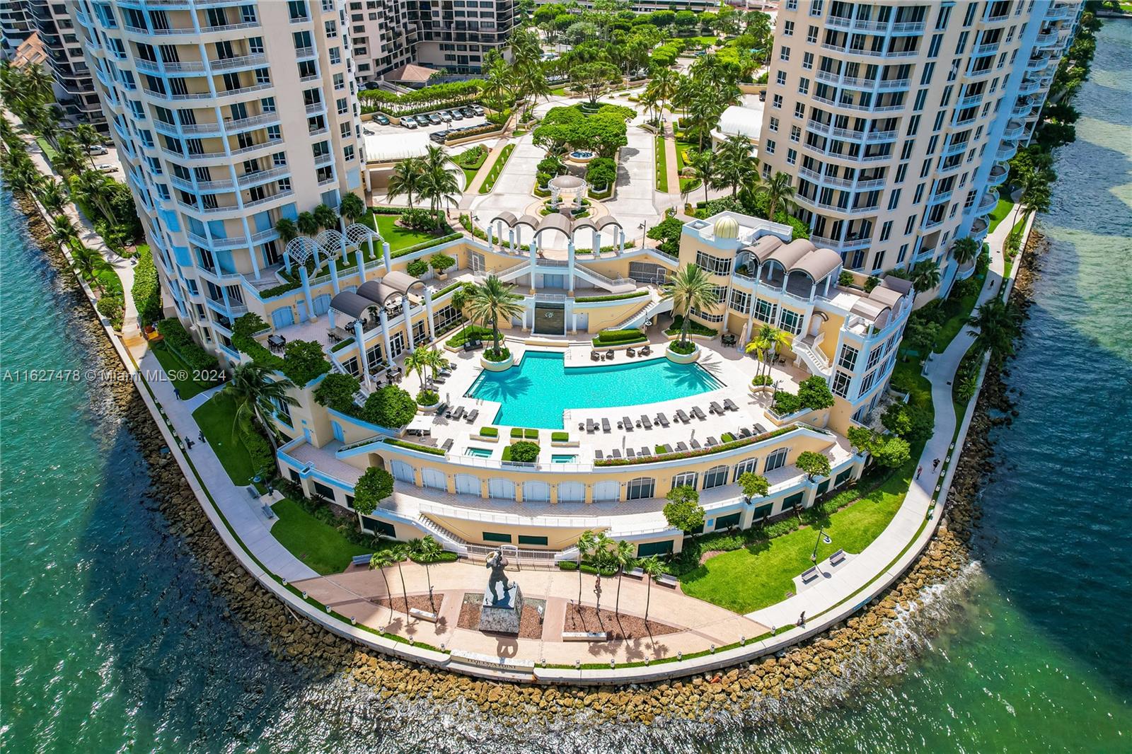 808 Brickell Key Dr # 1006