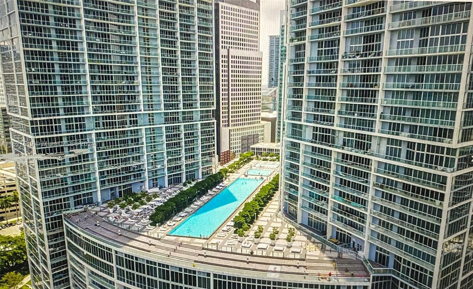 475 Brickell Ave # 3510