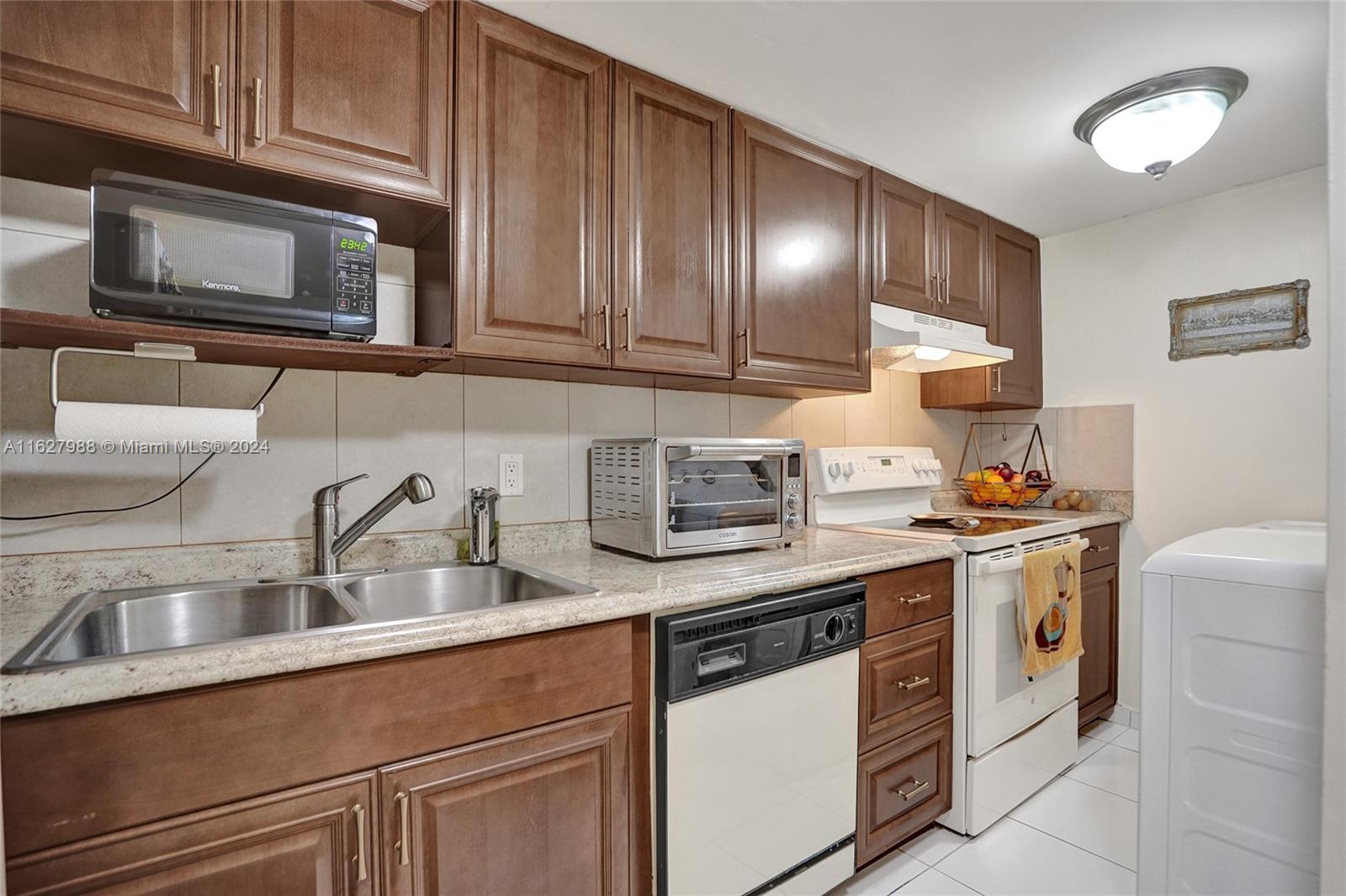 2055 SW 122nd Ave # 231