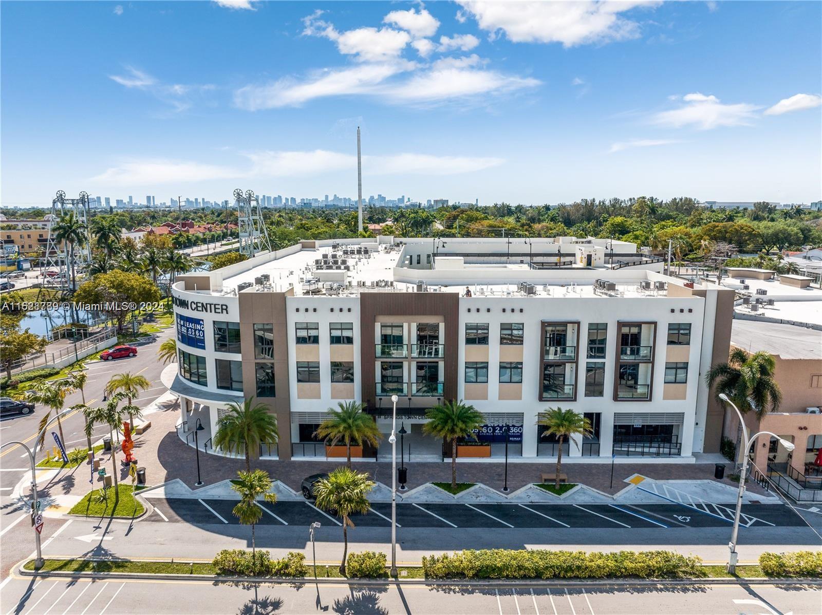 1 Curtiss Pkwy # 316