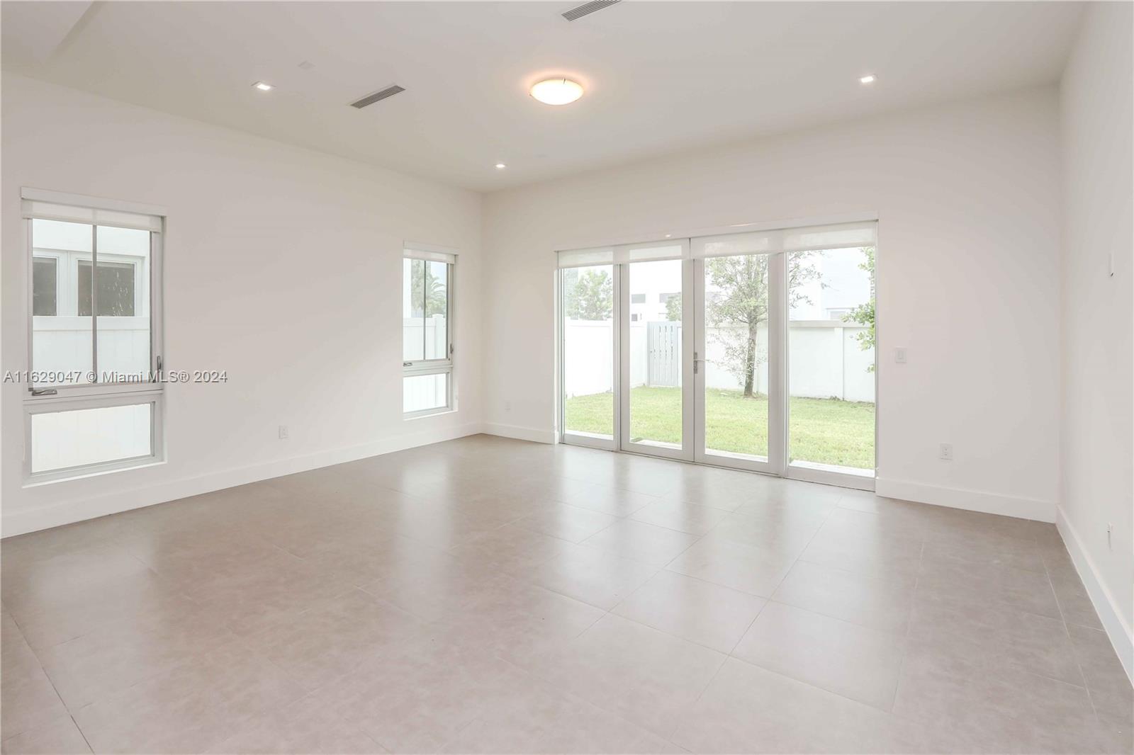 3375 NW 82nd Ct
