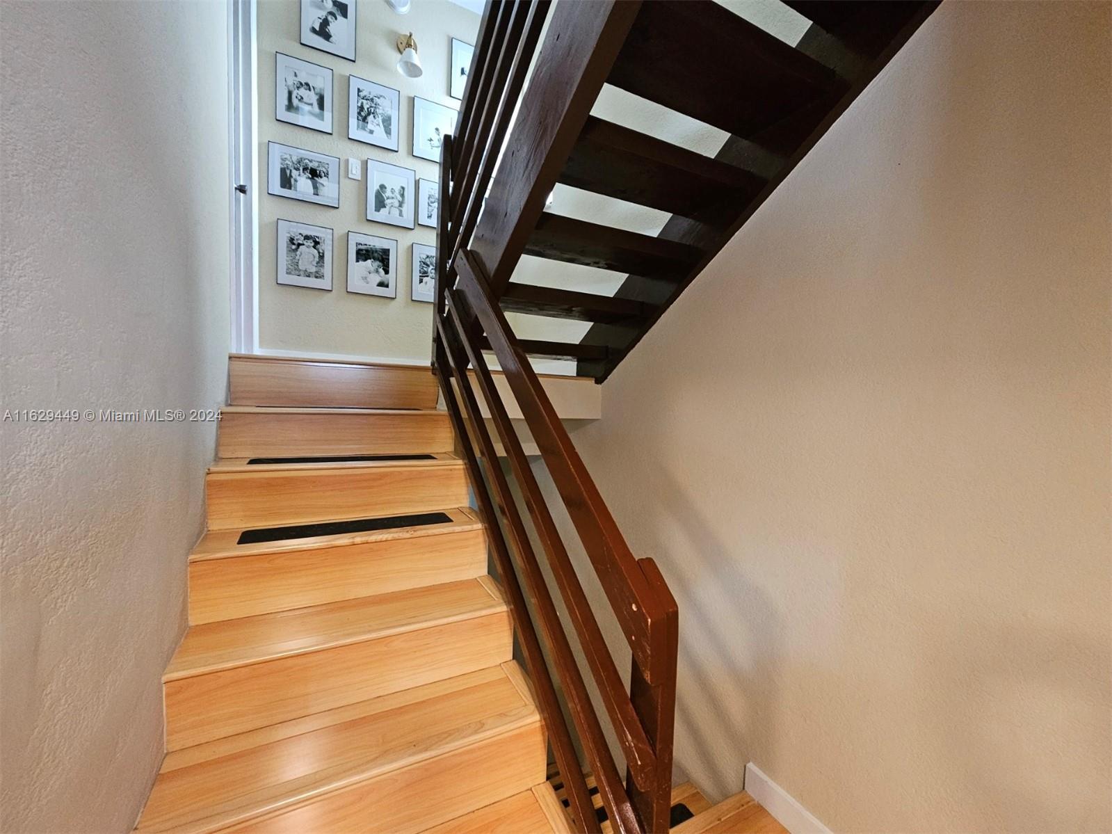 400 Valencia Ave # 2