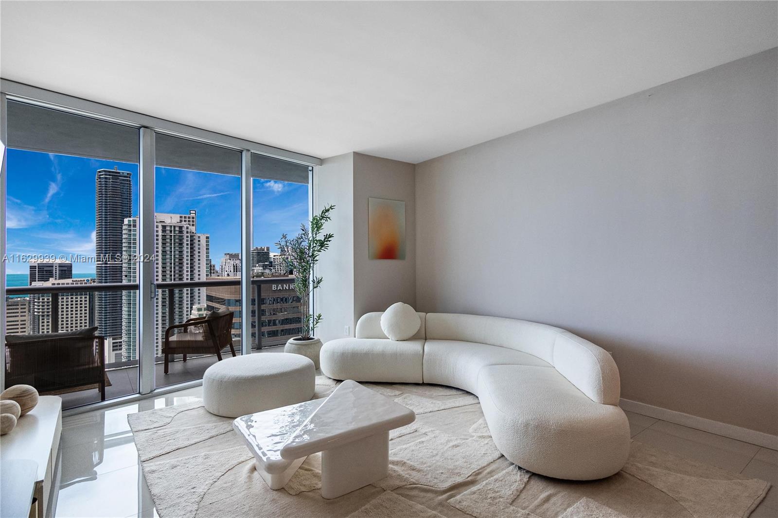 495 Brickell Ave # 4509