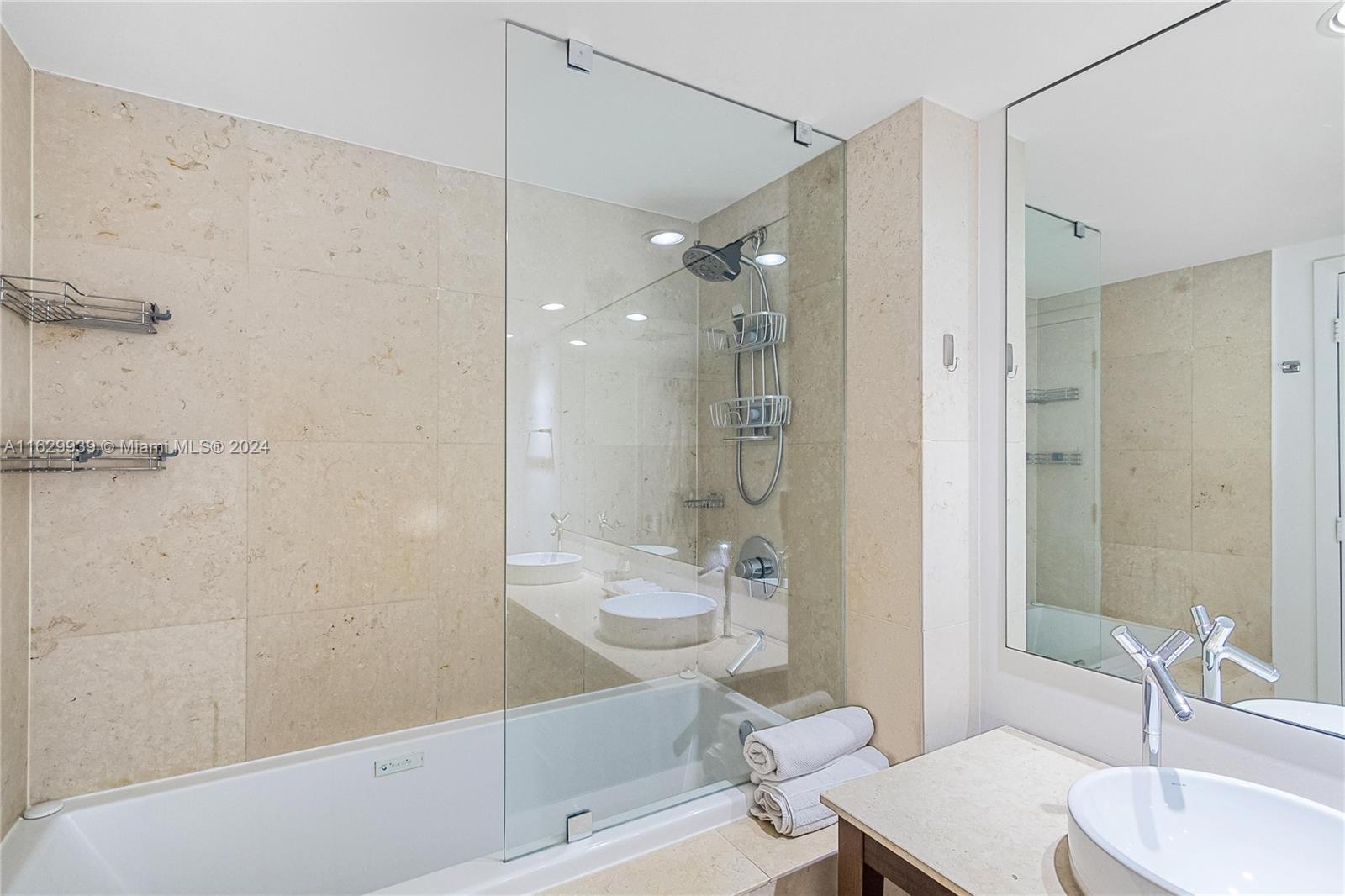495 Brickell Ave # 4509