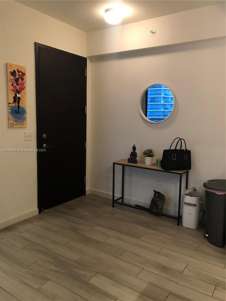 999 SW 1st Ave # 2801