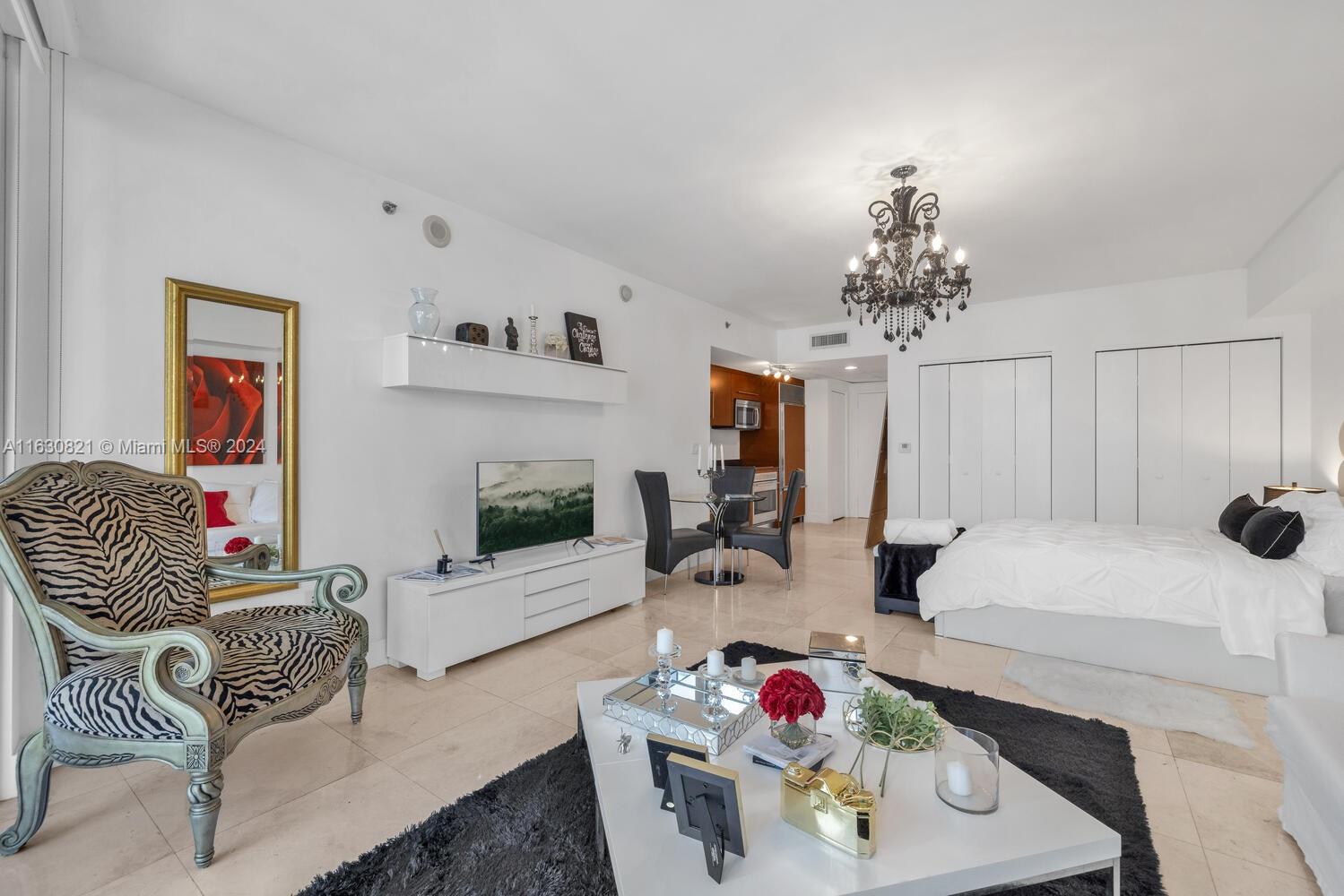 475 Brickell Ave # 2610