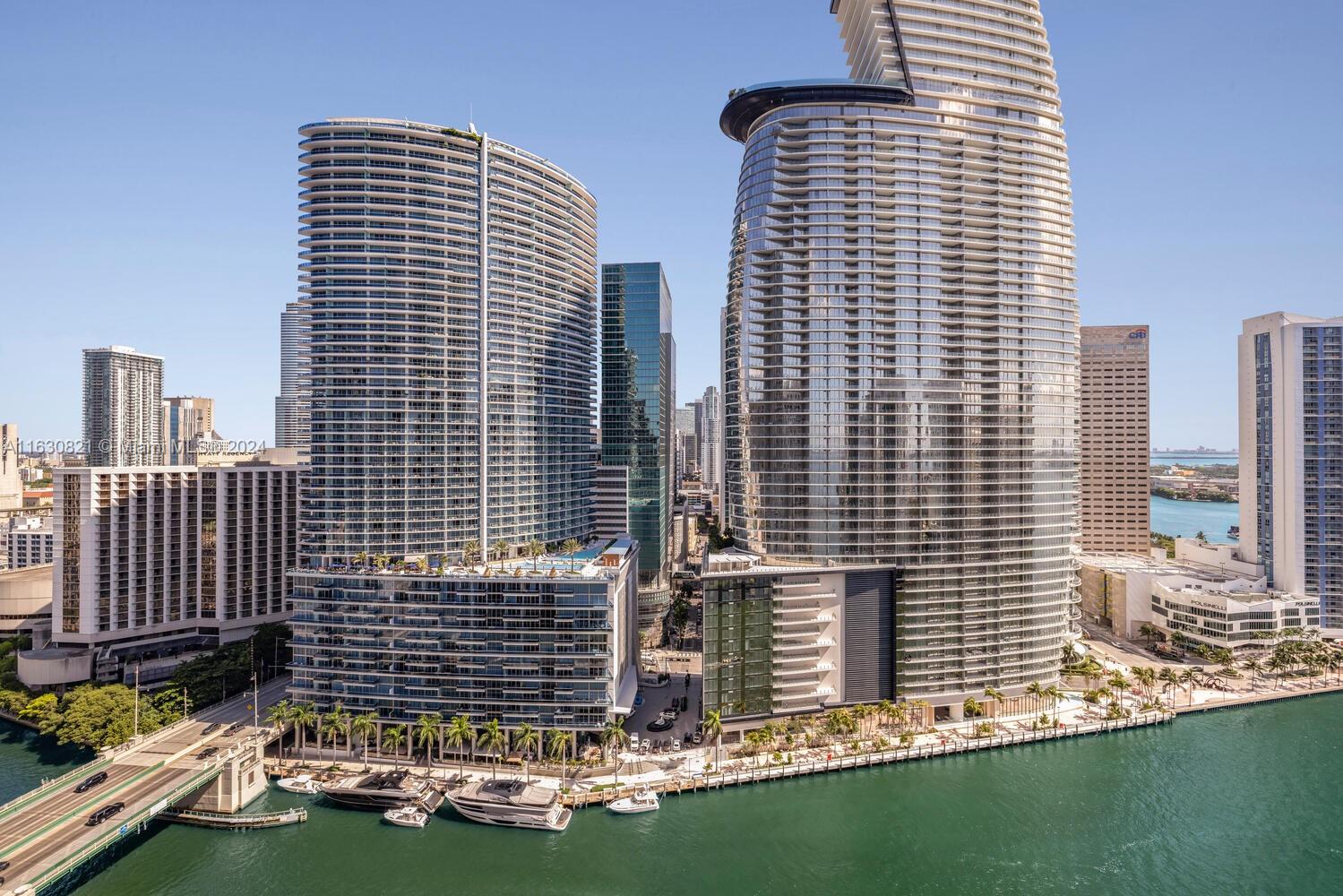 475 Brickell Ave # 2610