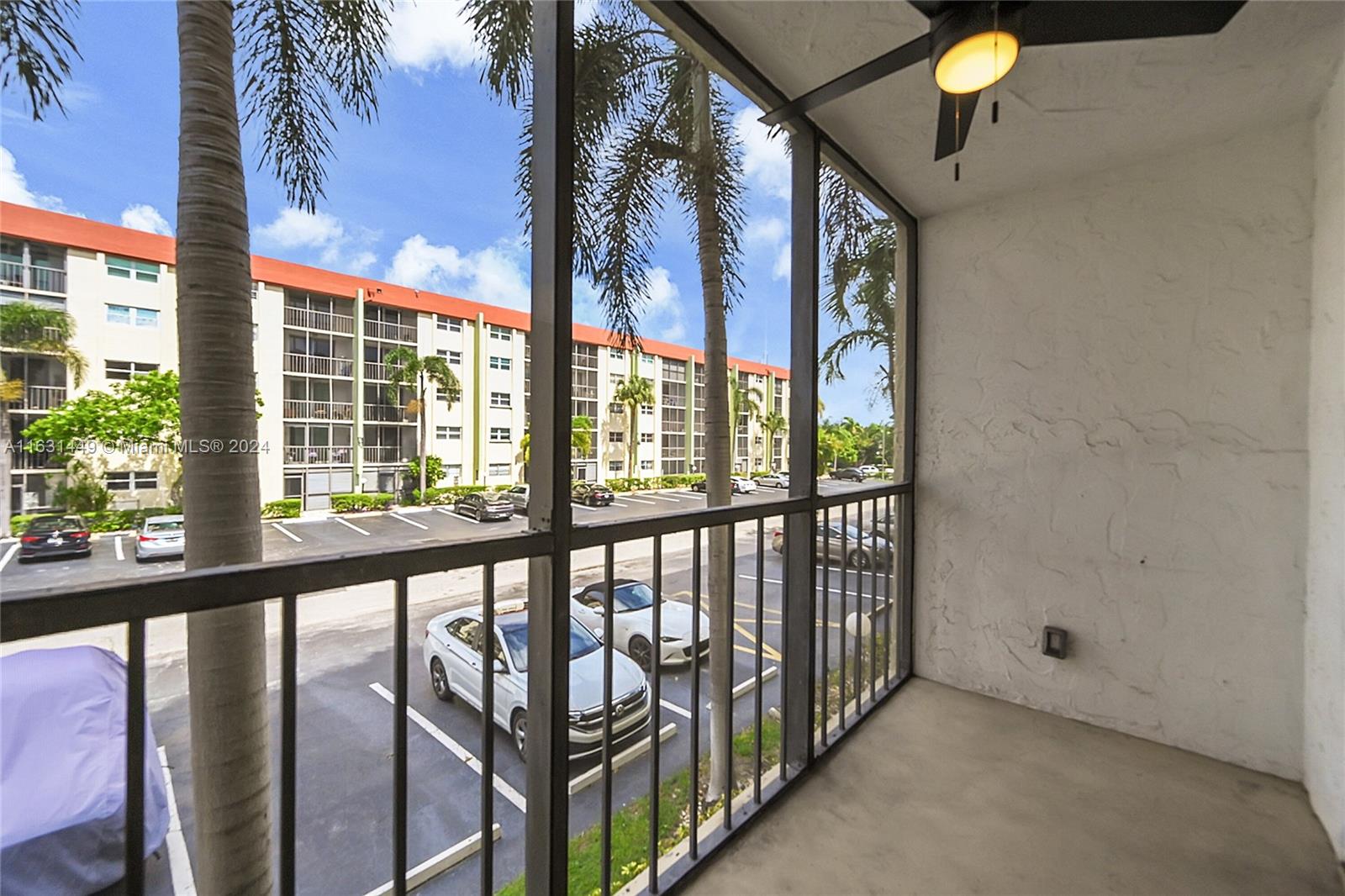 5300 NE 24th Ter # 231C