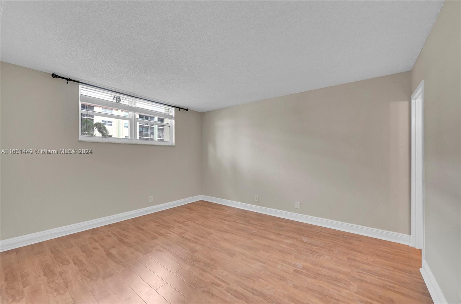 5300 NE 24th Ter # 231C