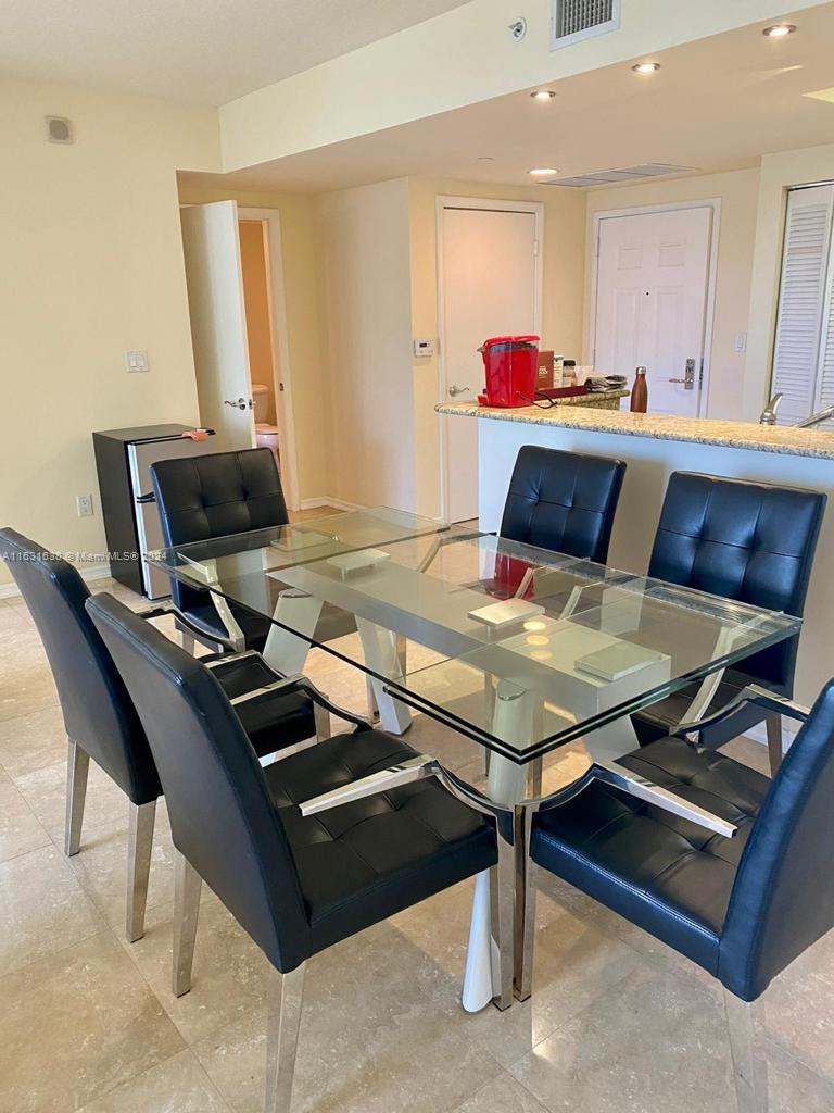 19501 W Country Club Dr # 507