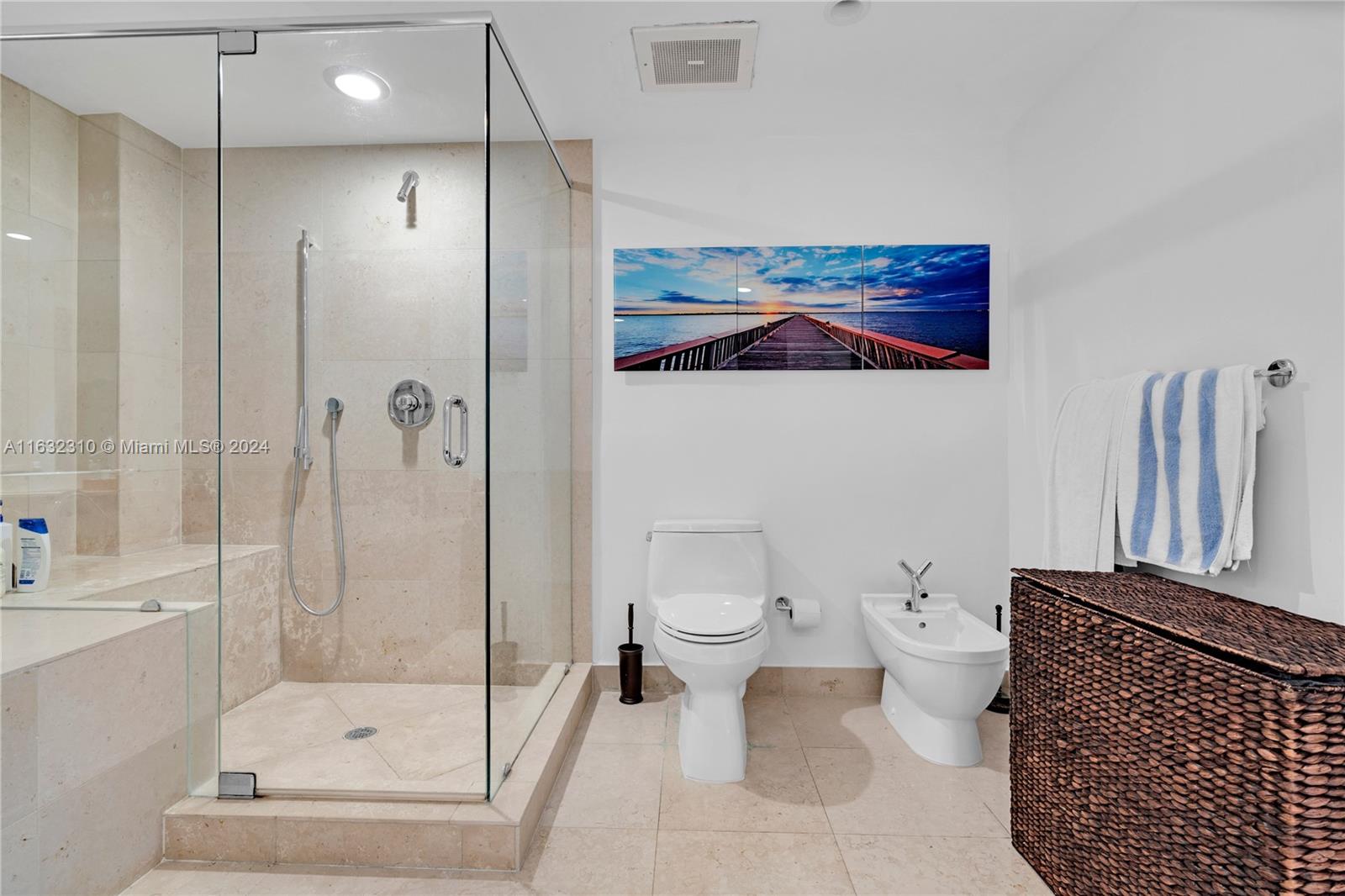 495 Brickell Ave # 5405