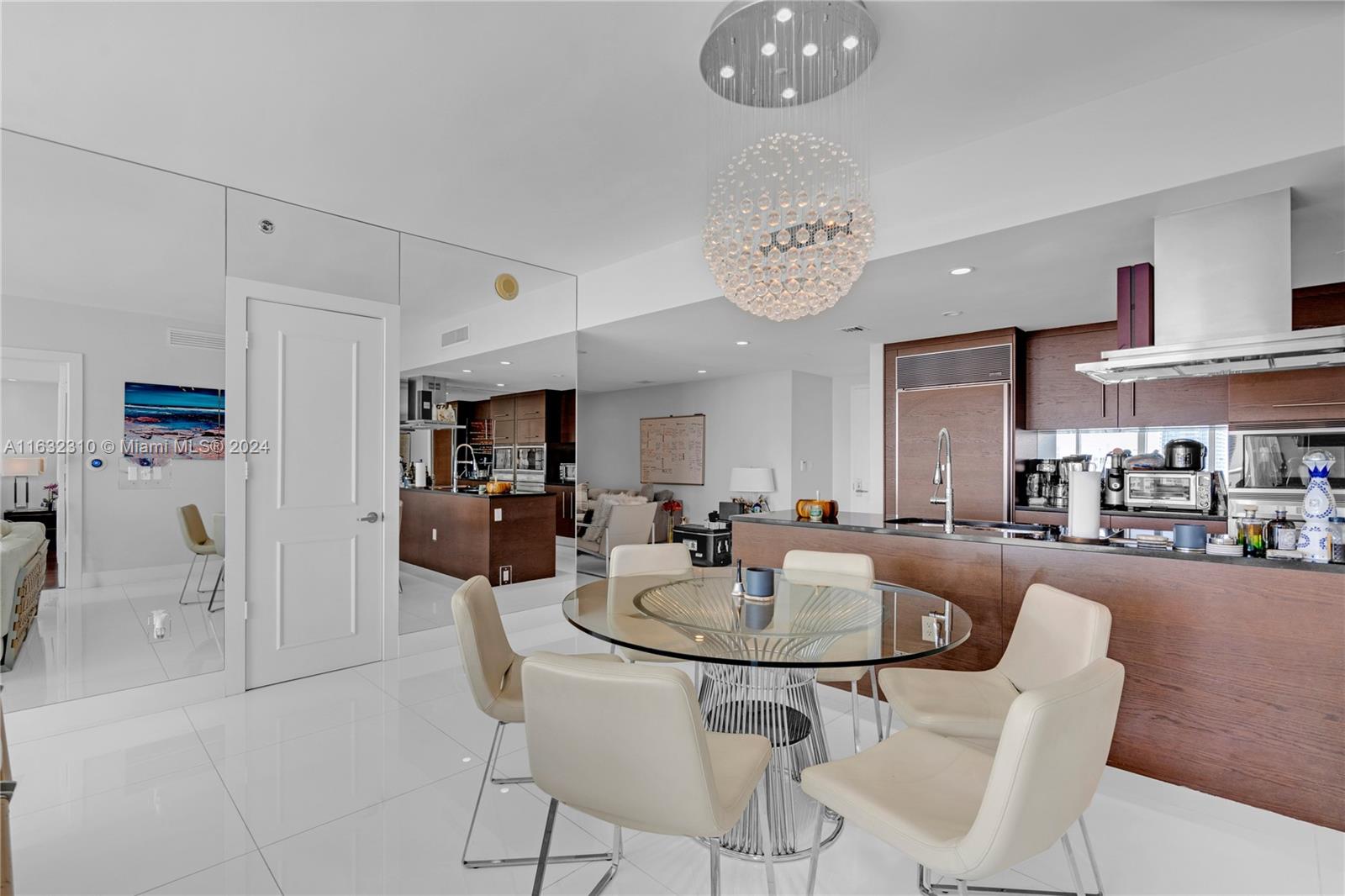 495 Brickell Ave # 5405