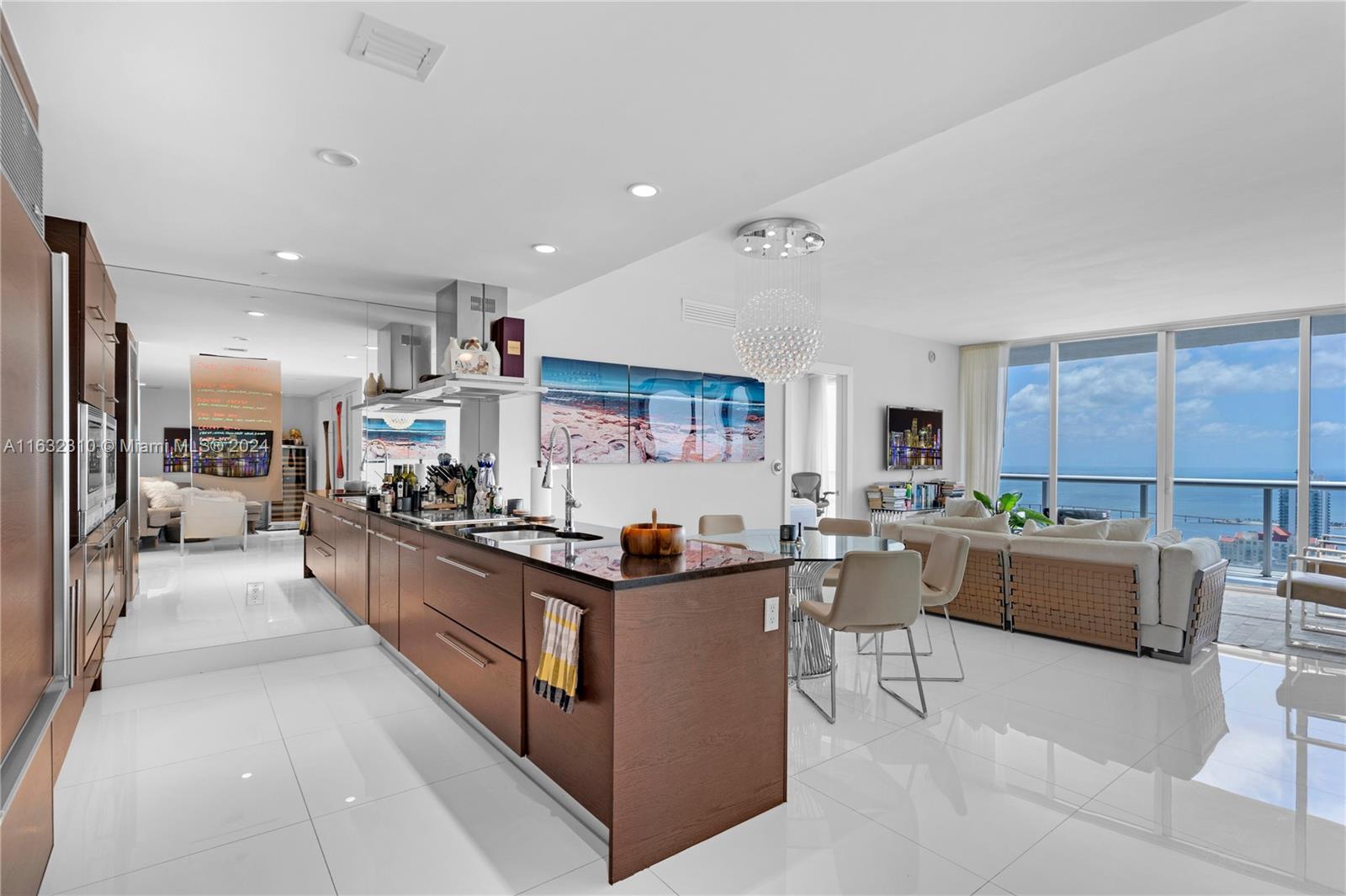 495 Brickell Ave # 5405