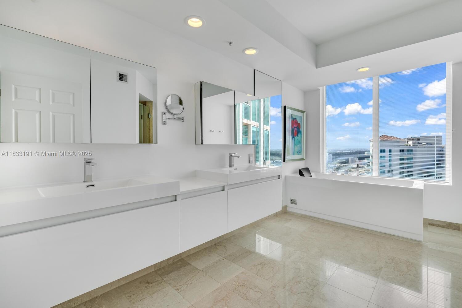 3370 Hidden Bay Dr Unit: PH3615
