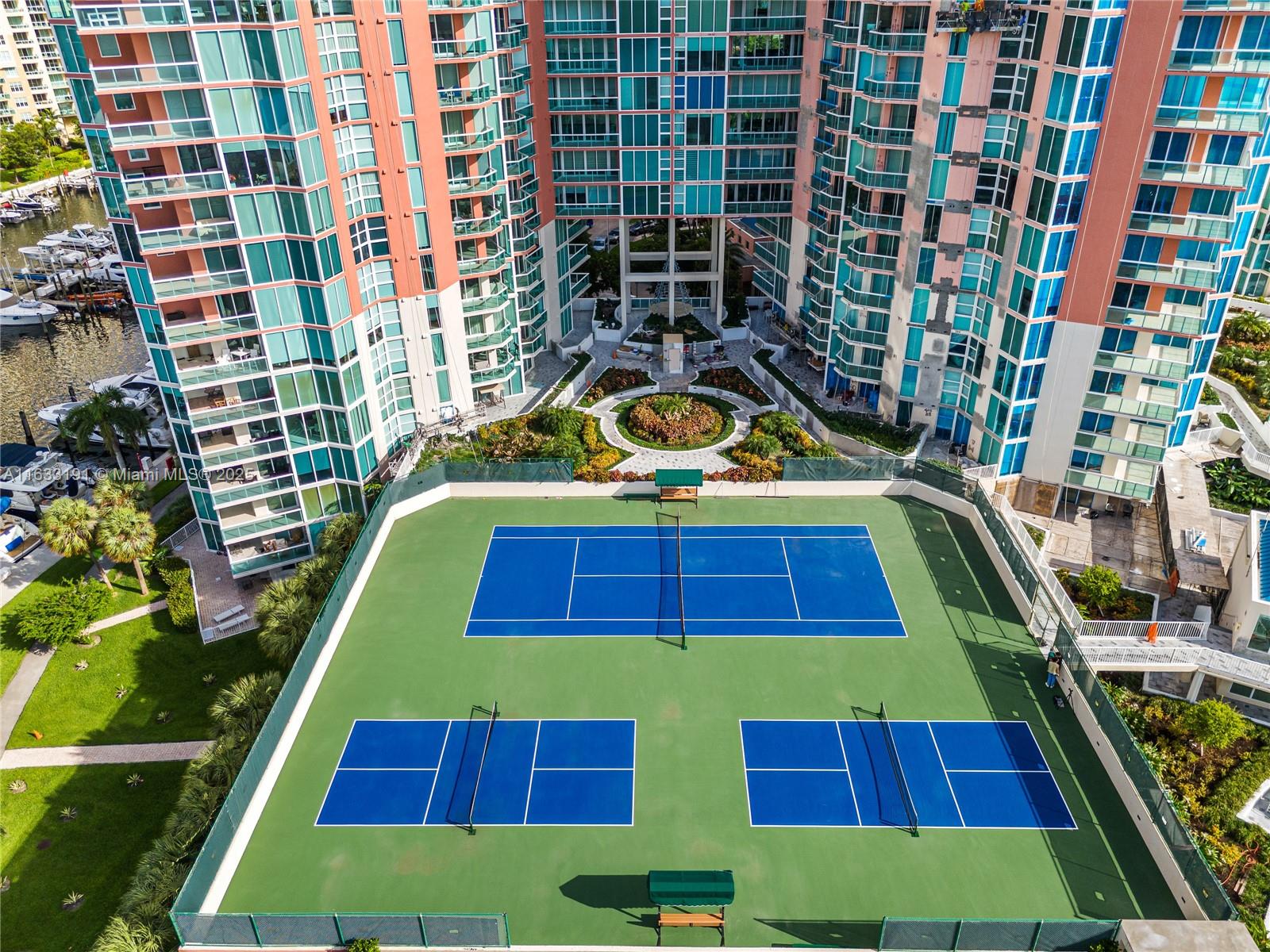 3370 Hidden Bay Dr Unit: PH3615