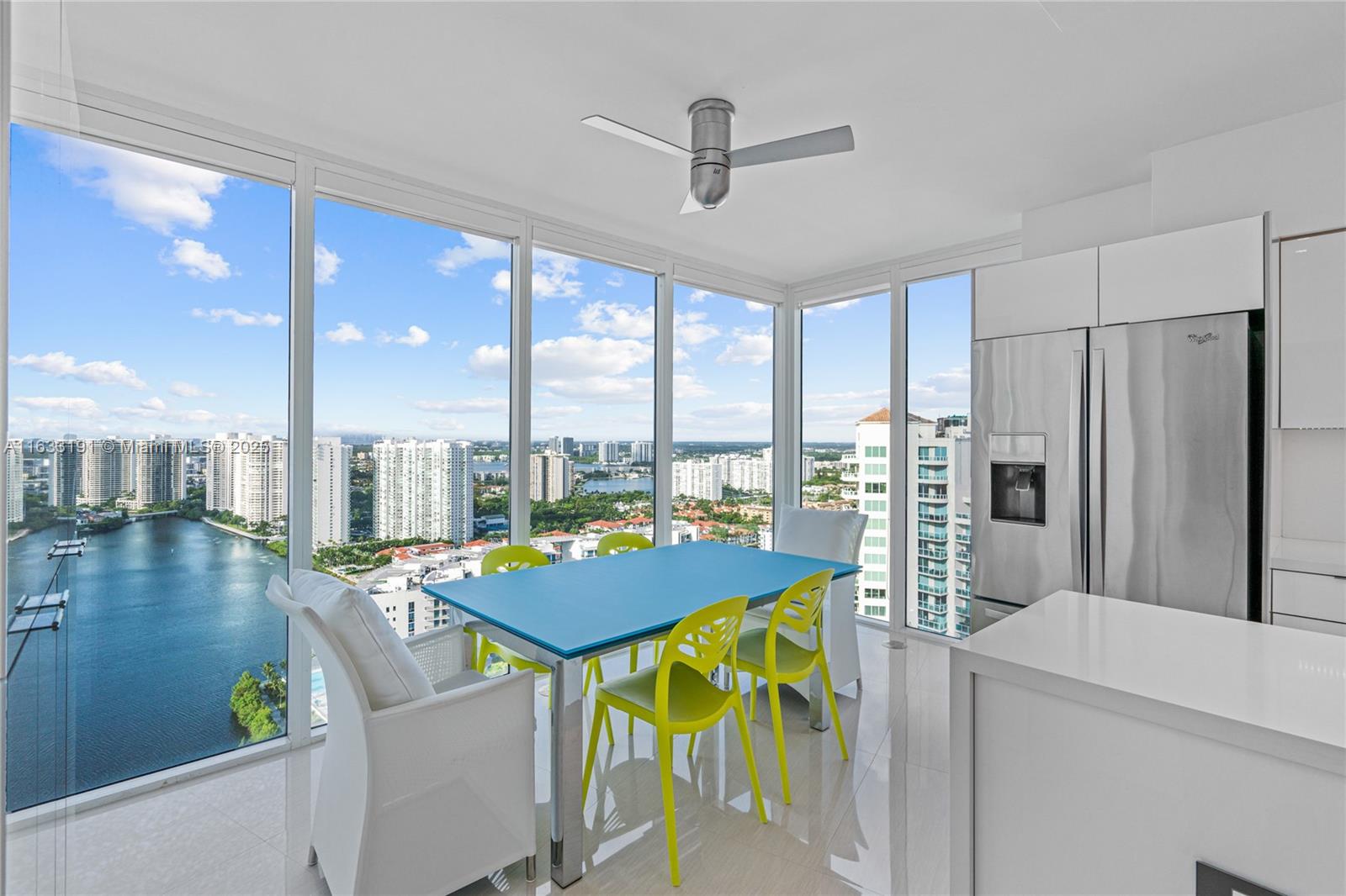 3370 Hidden Bay Dr Unit: PH3615