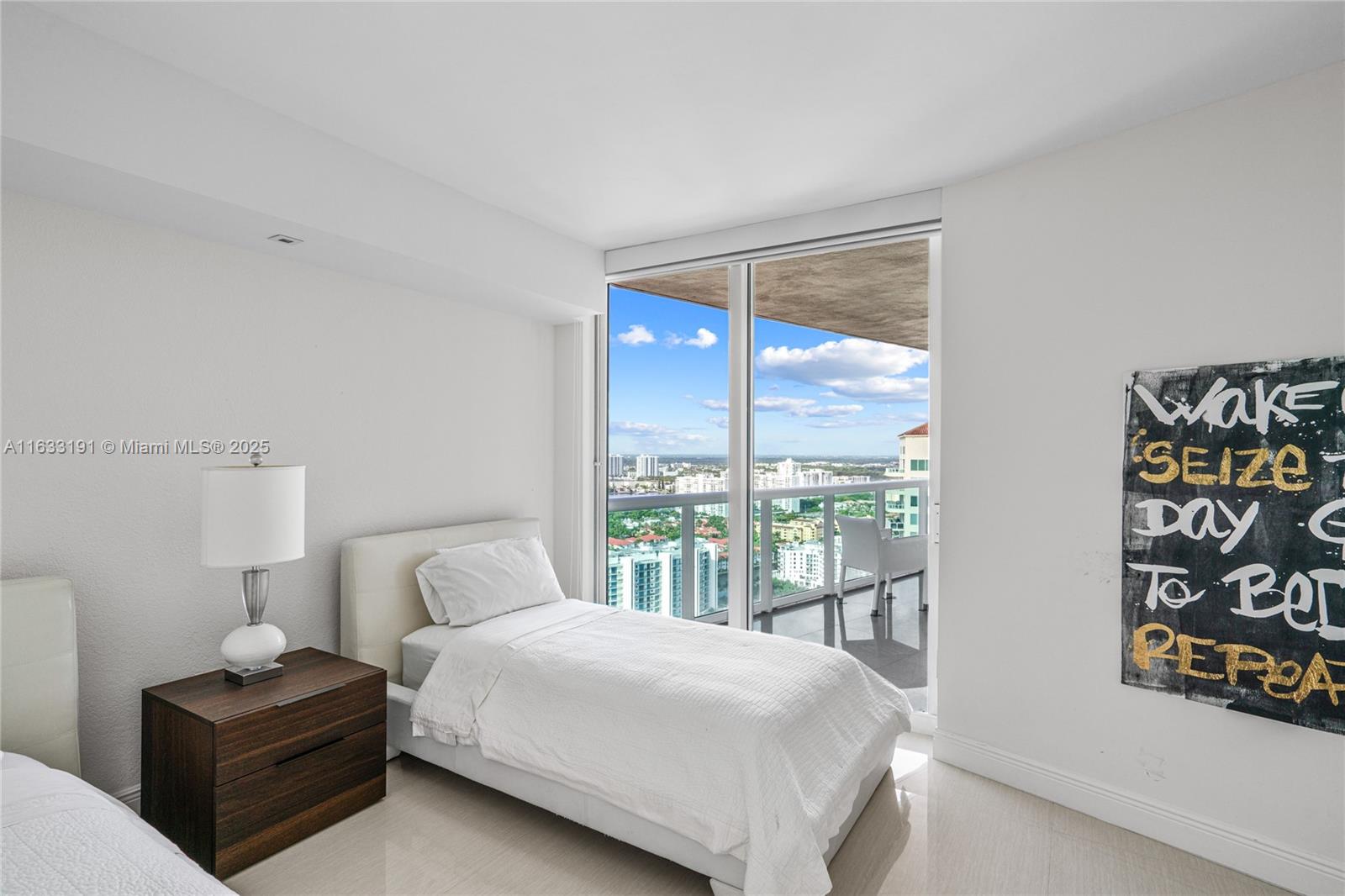 3370 Hidden Bay Dr Unit: PH3615
