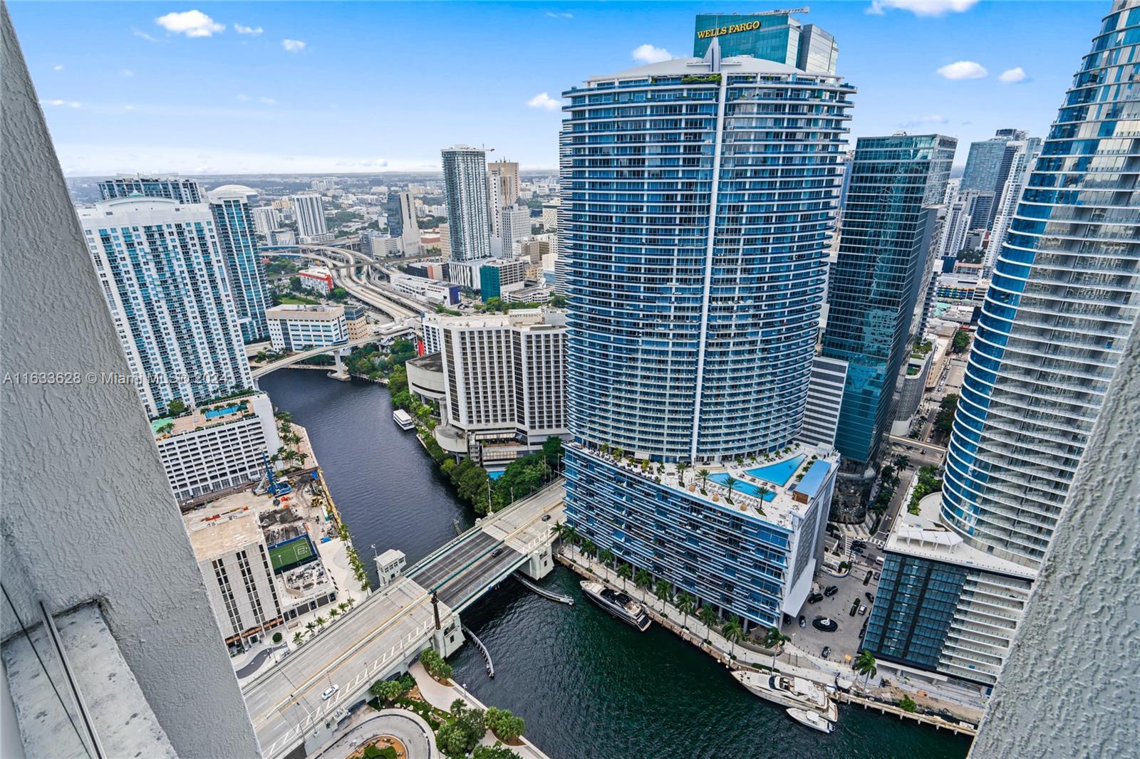 475 Brickell Ave # 4708