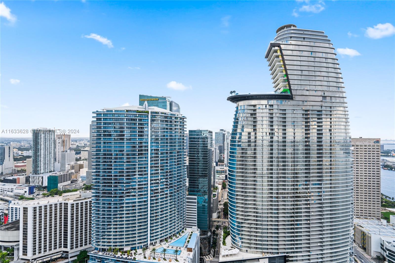 475 Brickell Ave # 4708