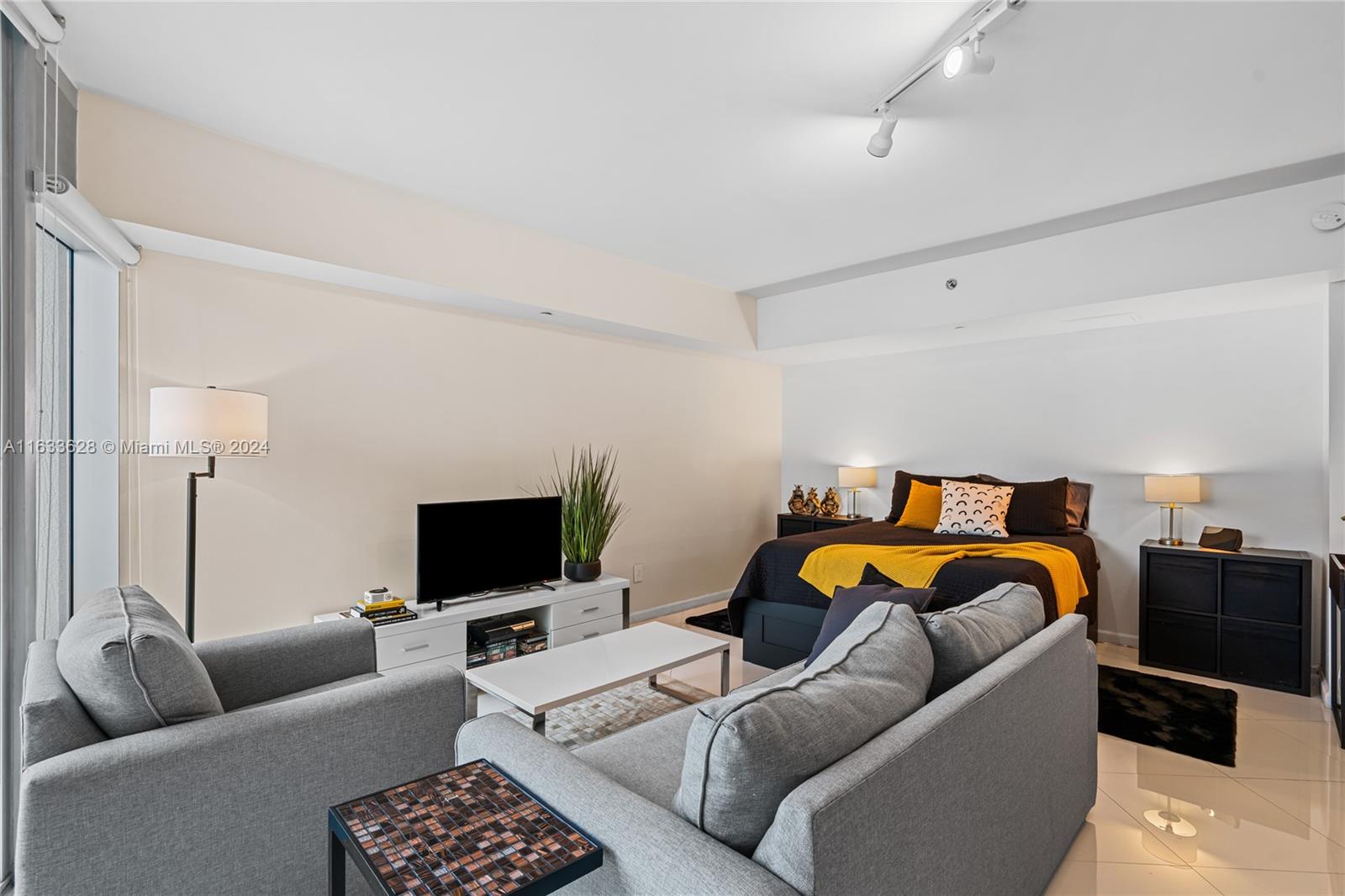 475 Brickell Ave # 4708