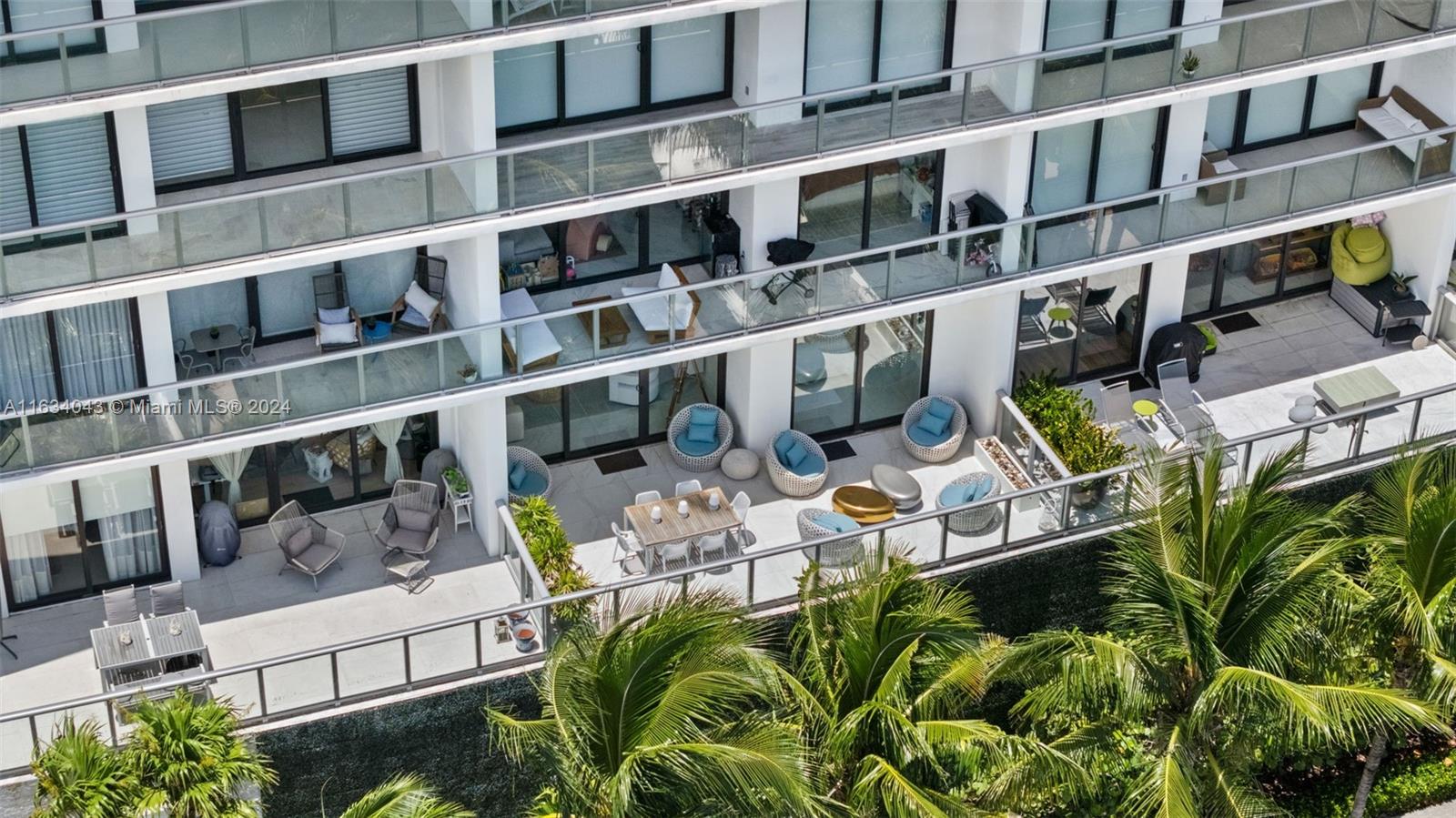 10201 E Bay Harbor Dr # 203