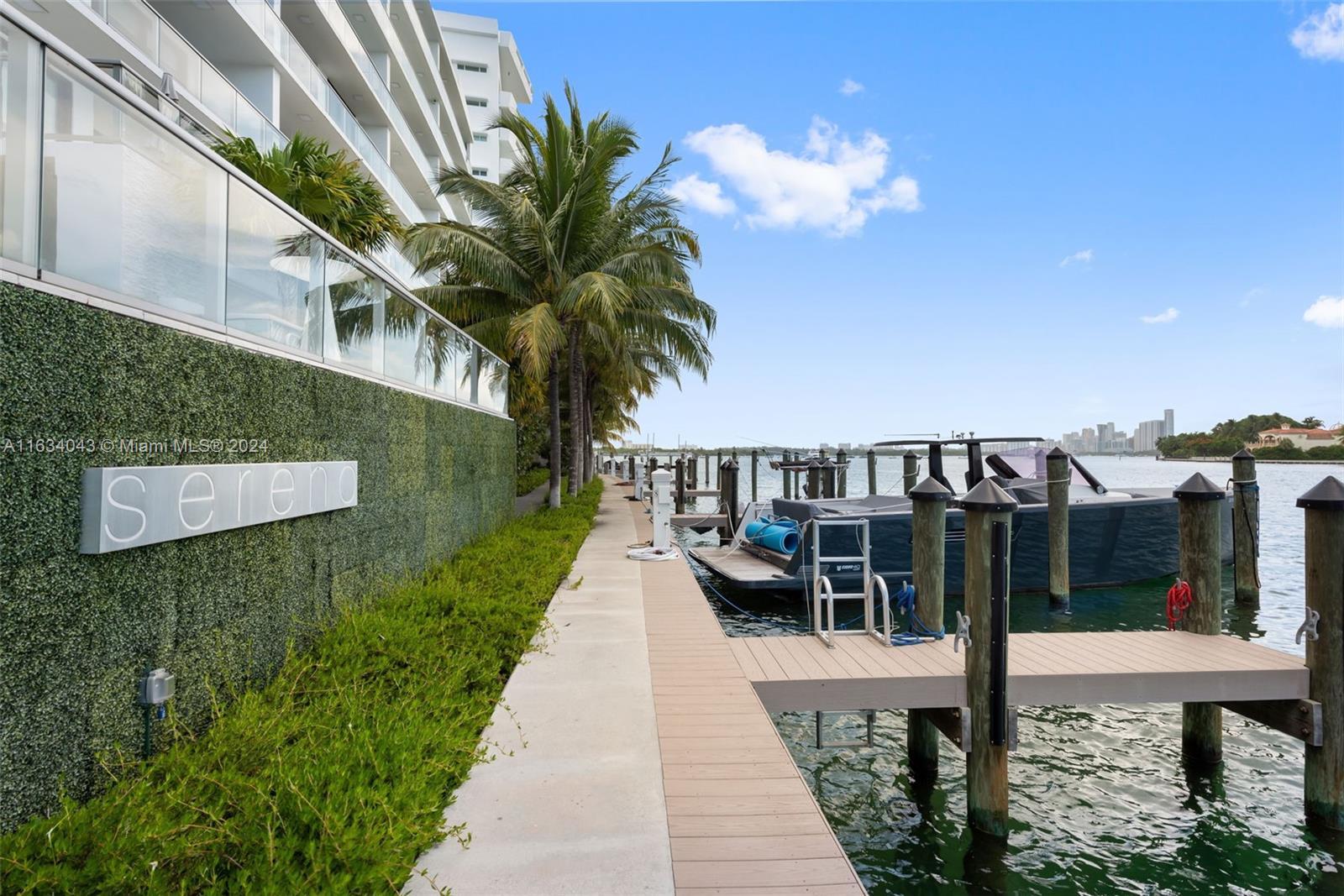 10201 E Bay Harbor Dr # 203