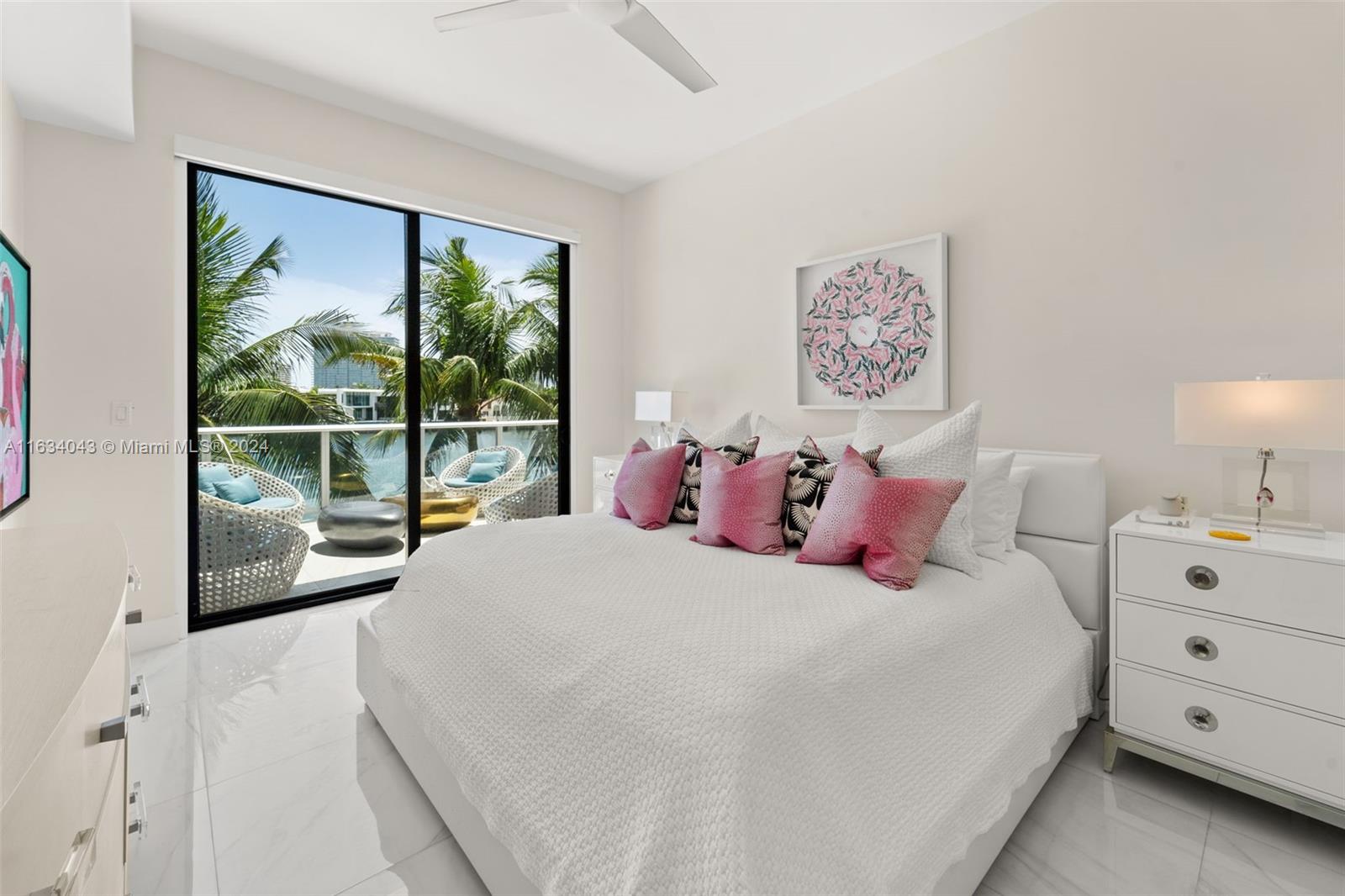 10201 E Bay Harbor Dr # 203