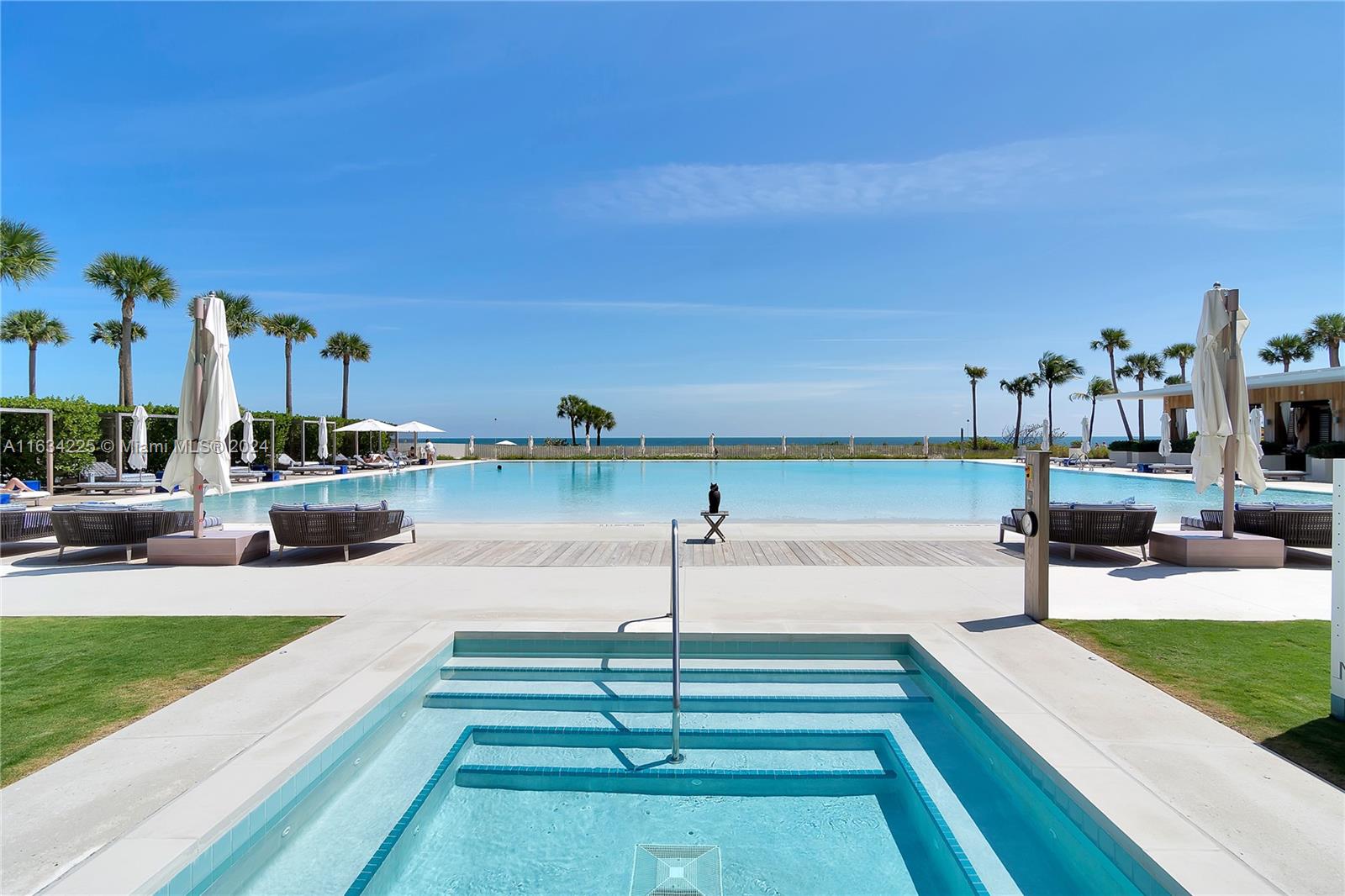 360 Ocean Dr # 405S