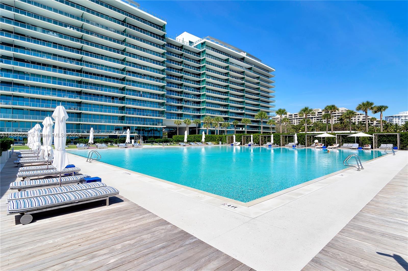 360 Ocean Dr # 405S