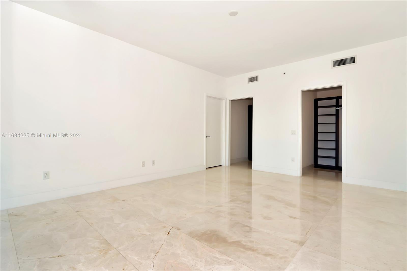 360 Ocean Dr # 405S