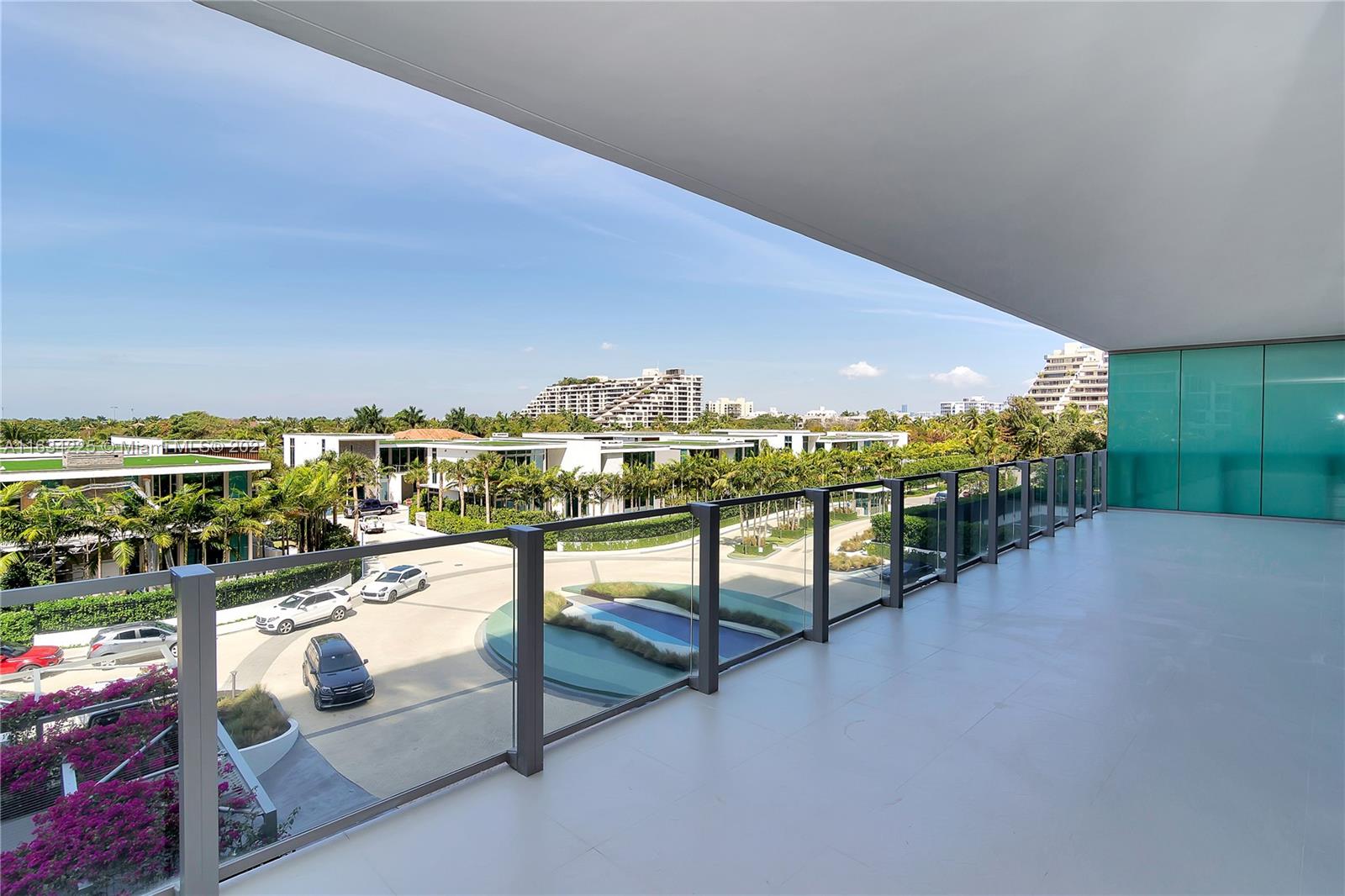 360 Ocean Dr # 405S