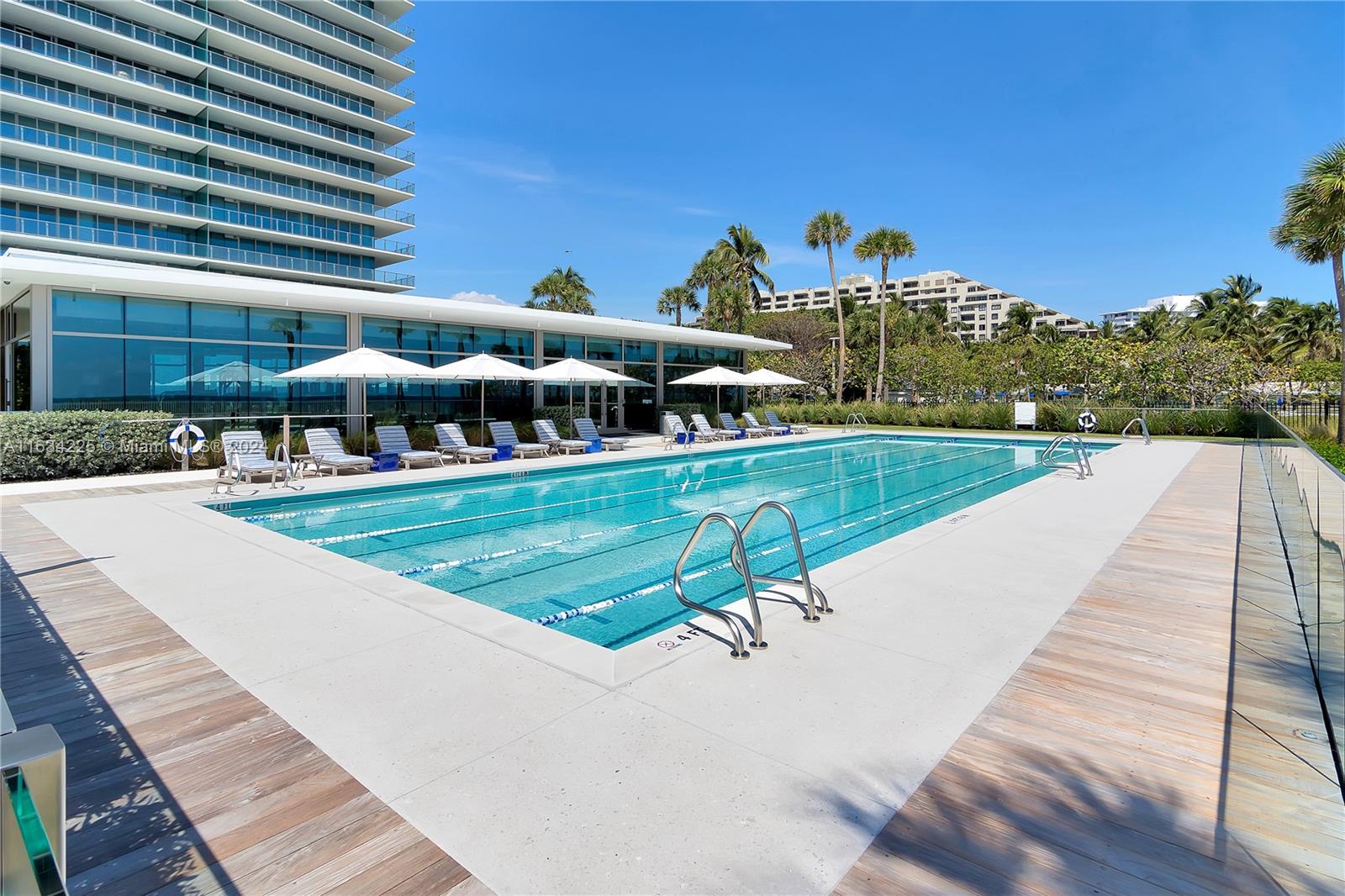 360 Ocean Dr # 405S