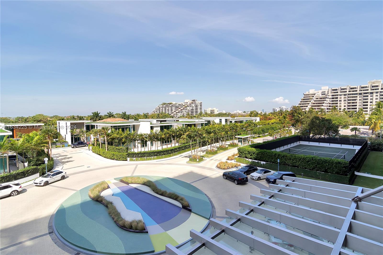 360 Ocean Dr # 405S