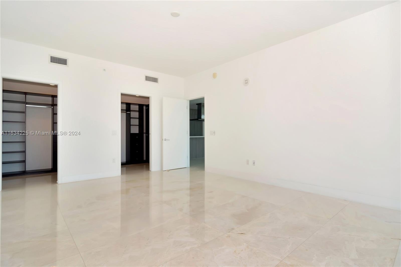 360 Ocean Dr # 405S