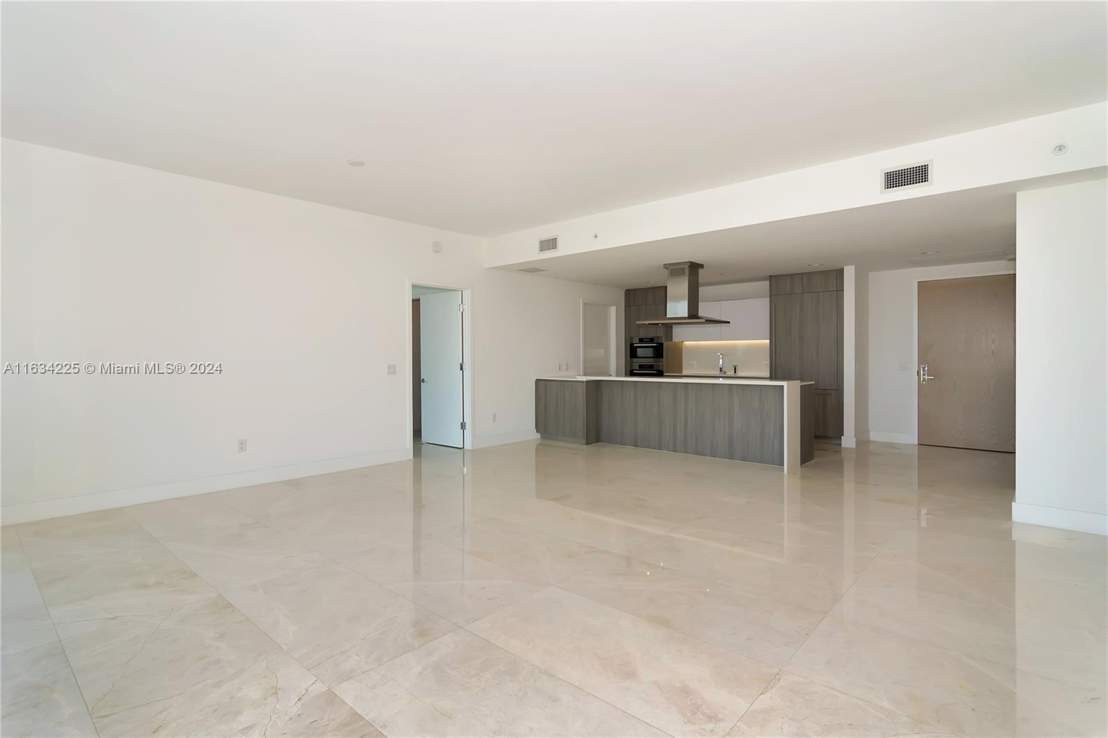 360 Ocean Dr # 405S