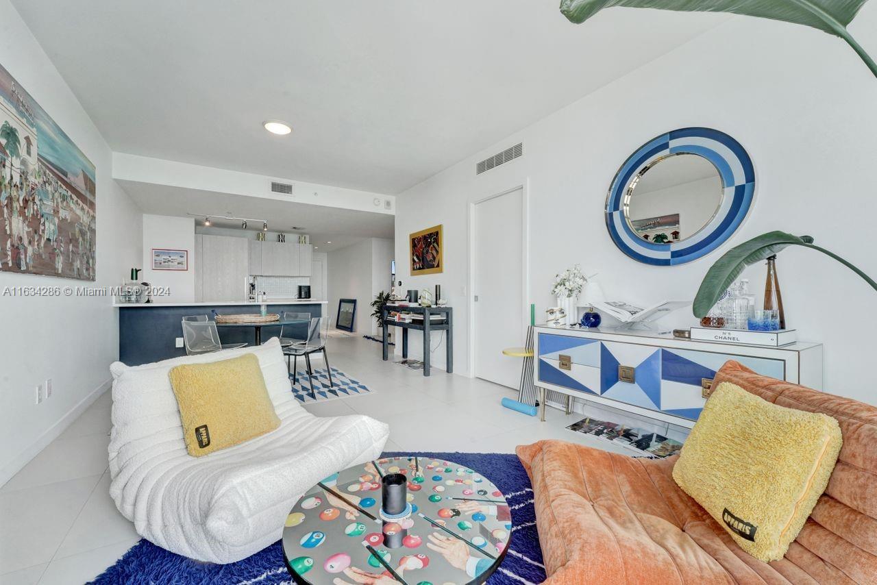 501 NE 31st St # 1810