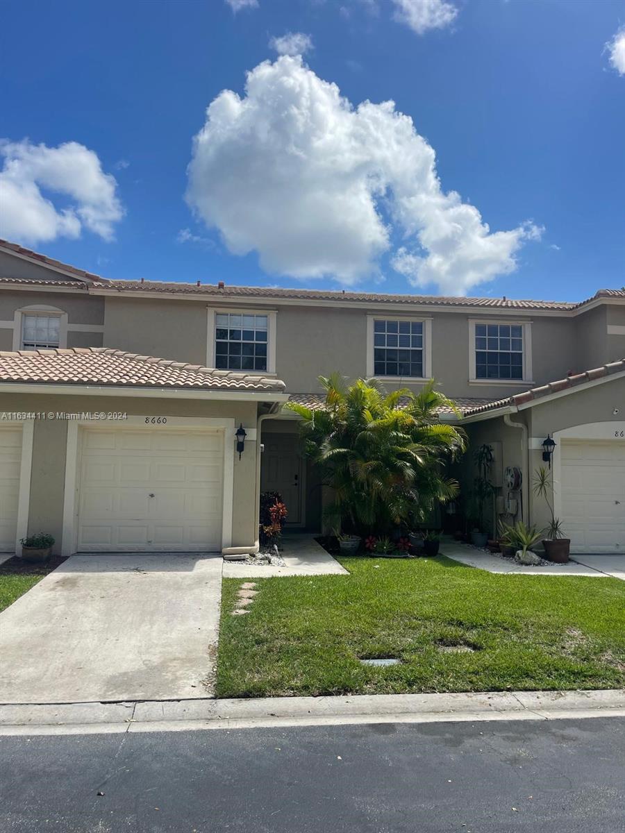 8660 S Southgate Shores Cir # 8660