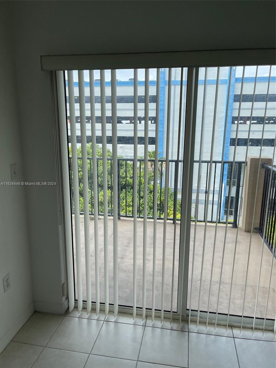 3410 CORAL WAY # 703