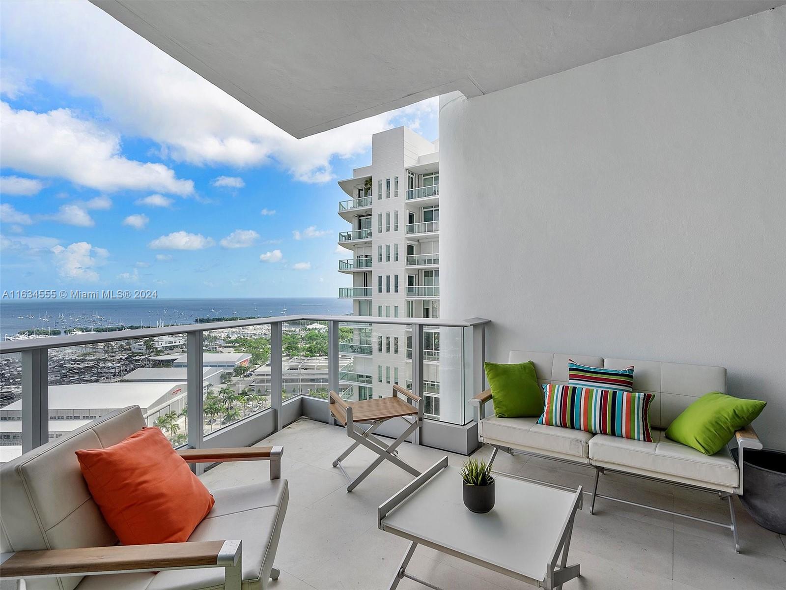 2627 S Bayshore Dr # 2106