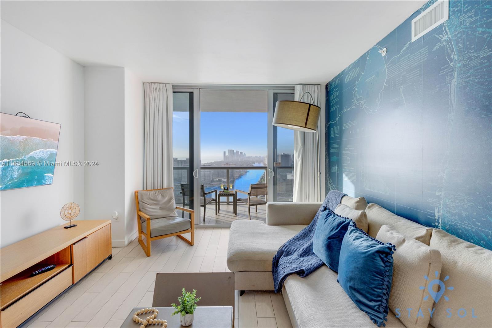 2602 E HALLANDALE BEACH BLVD Unit: 2905