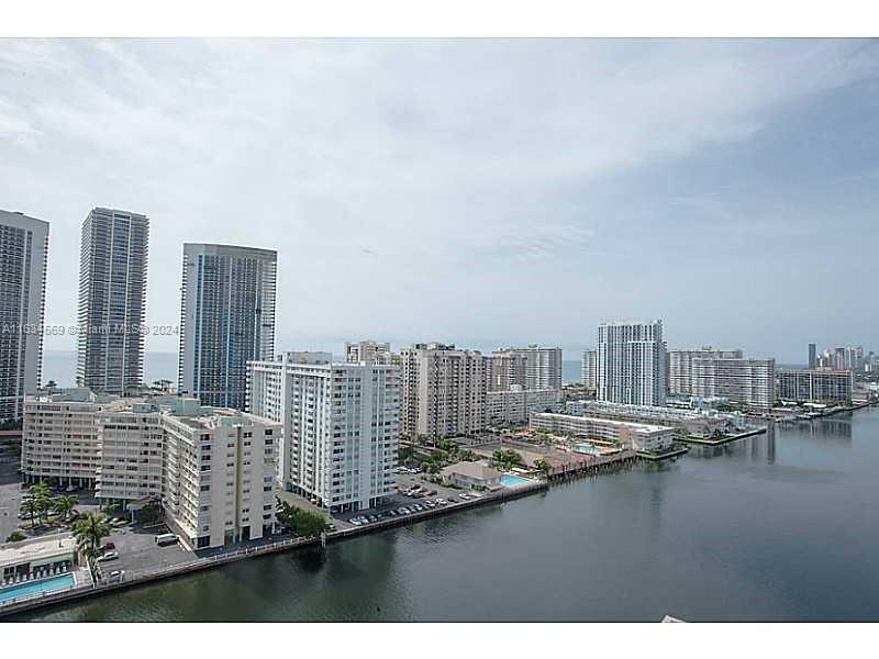 2602 E HALLANDALE BEACH BLVD Unit: 2905