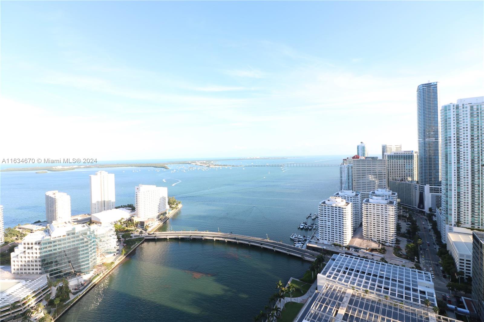 495 Brickell Ave # 4005