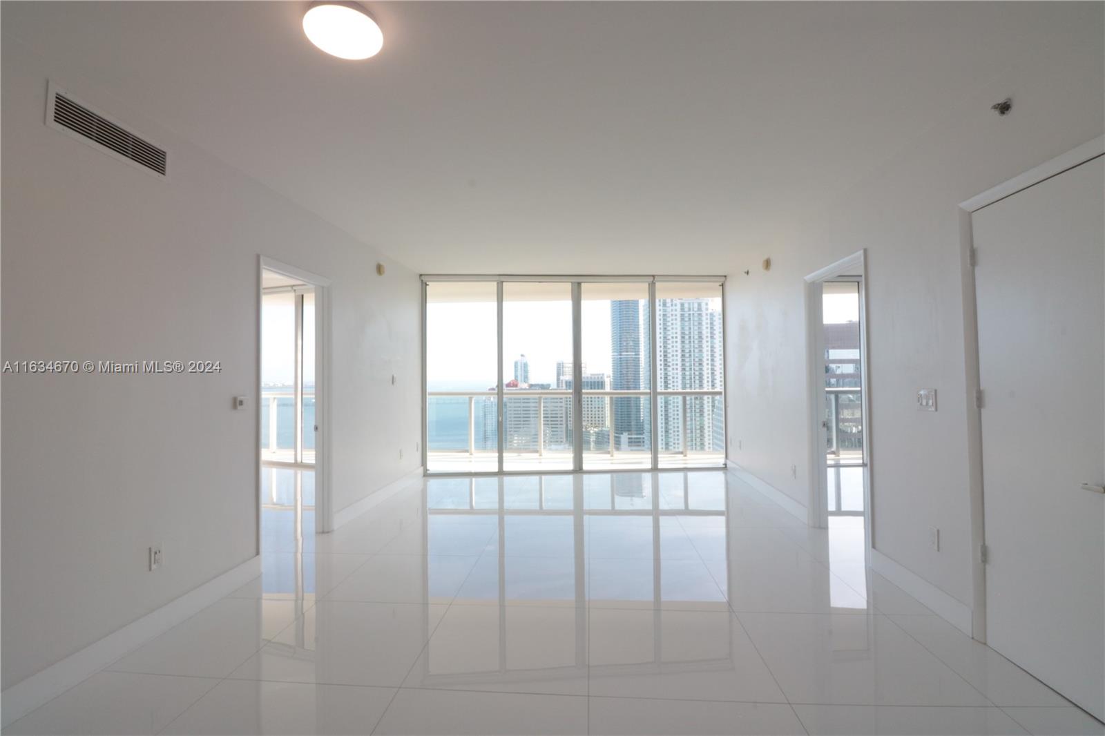 495 Brickell Ave # 4005