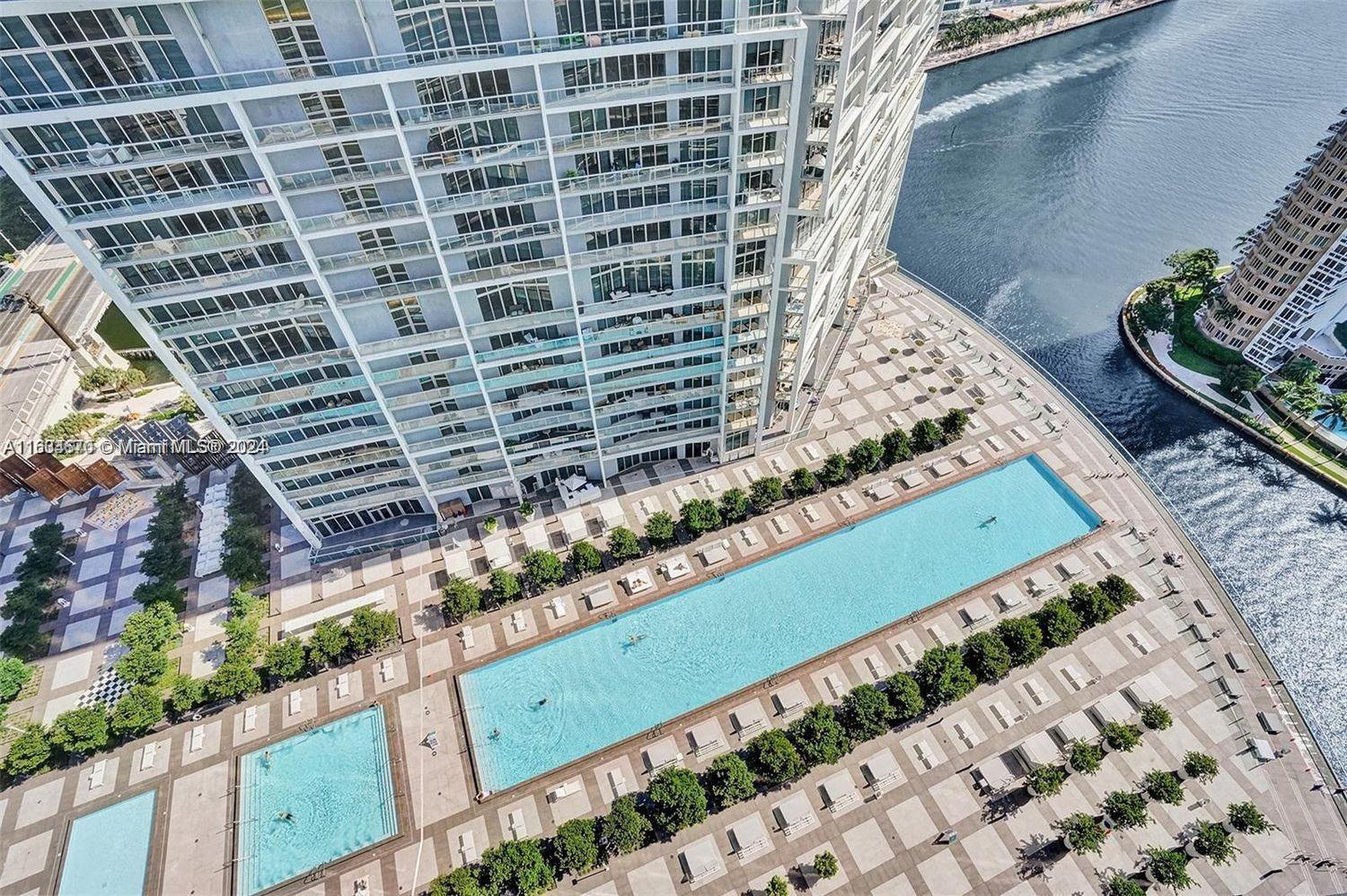 495 Brickell Ave # 4005