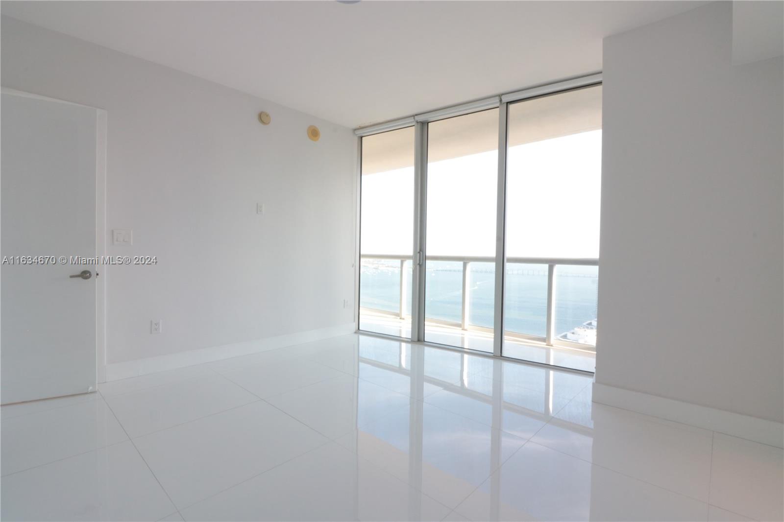 495 Brickell Ave # 4005