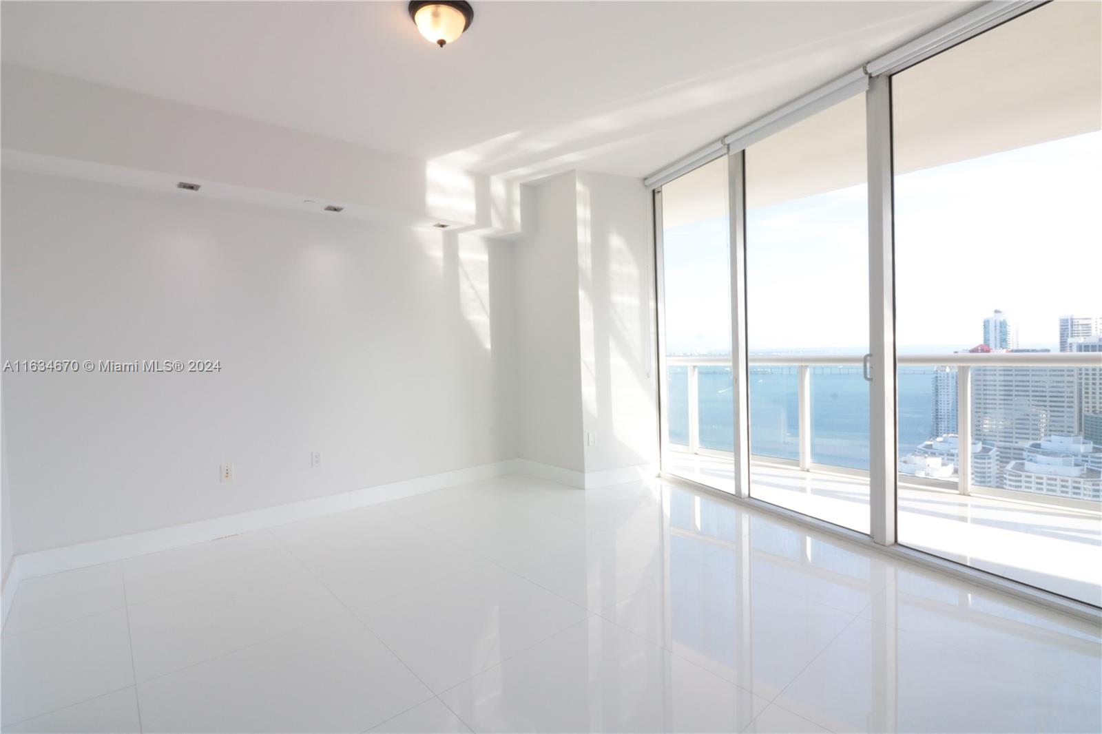 495 Brickell Ave # 4005