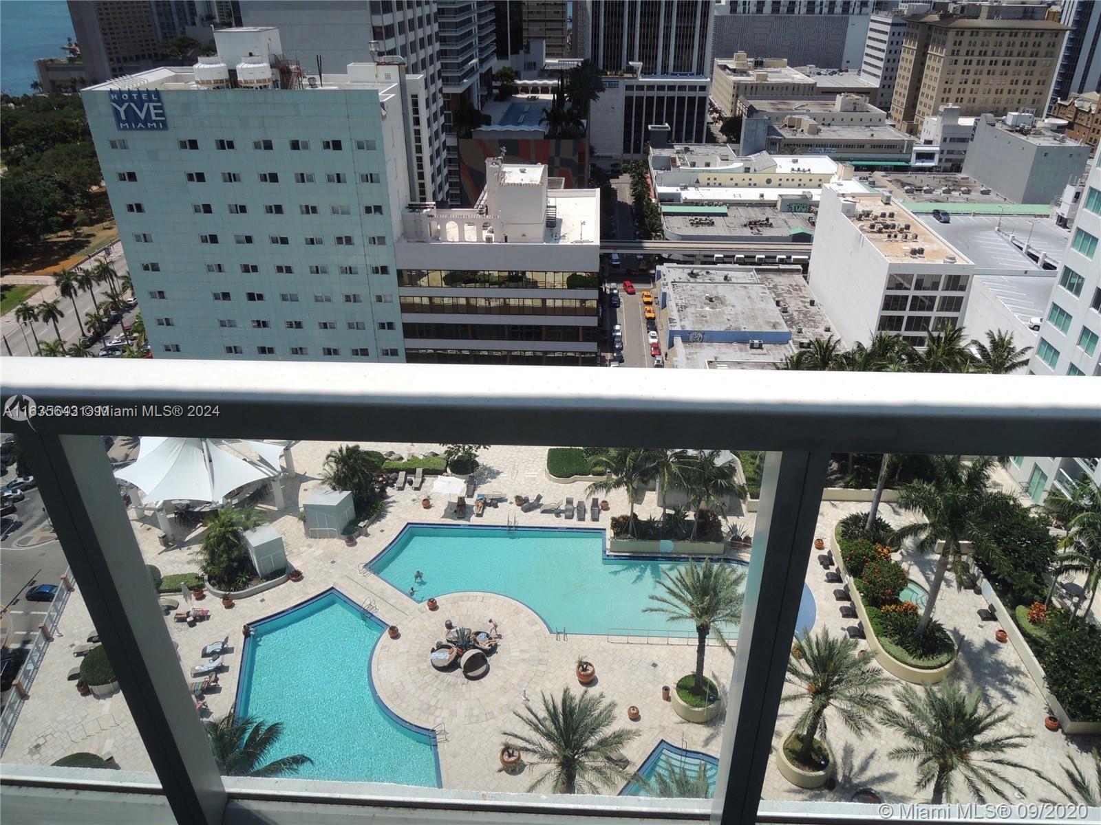 244 Biscayne Blvd # 2105
