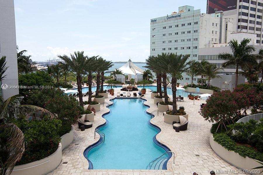 244 Biscayne Blvd # 2105